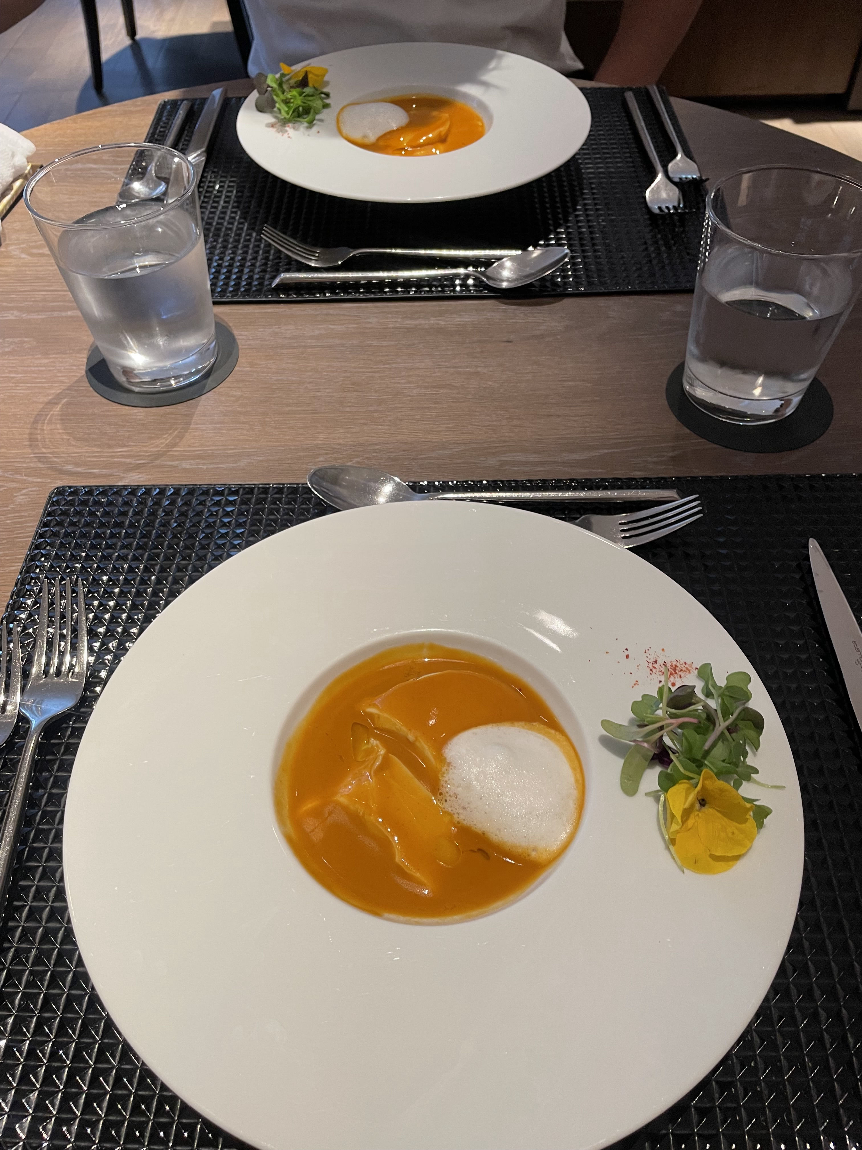 ザ ストリングス表参道