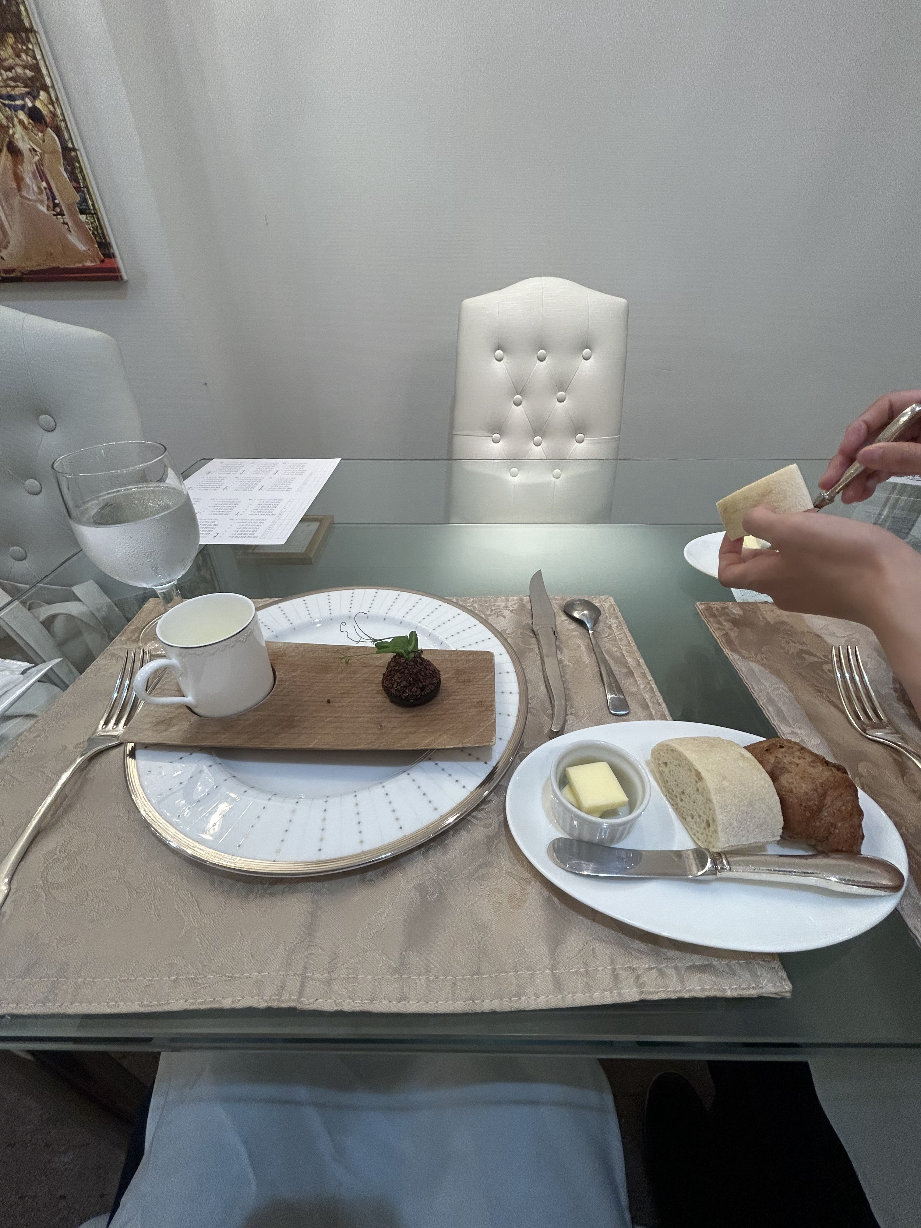 セント・ラファエロチャペル御堂筋