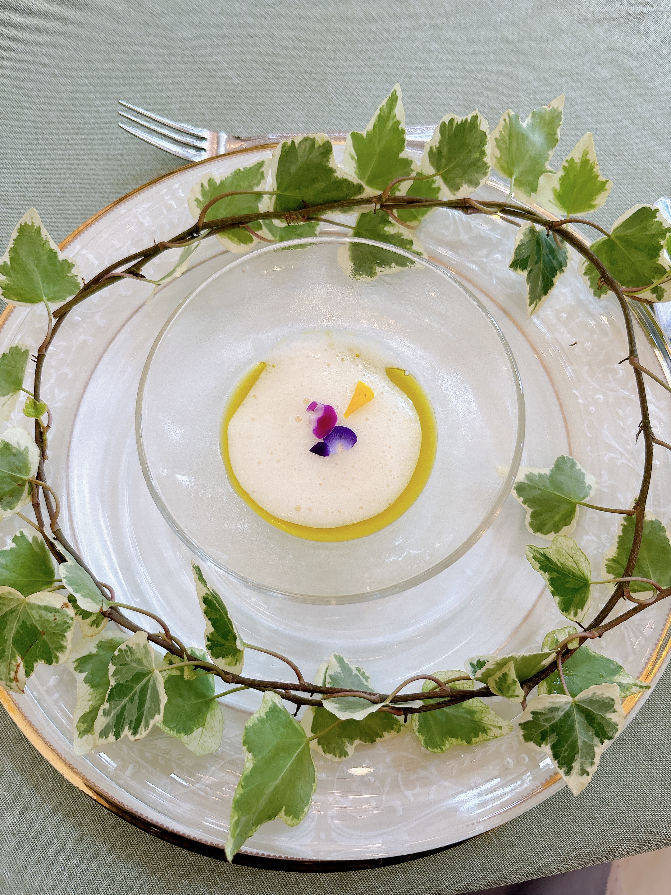 18 (アンウィット) Produced by Casa d' Angela