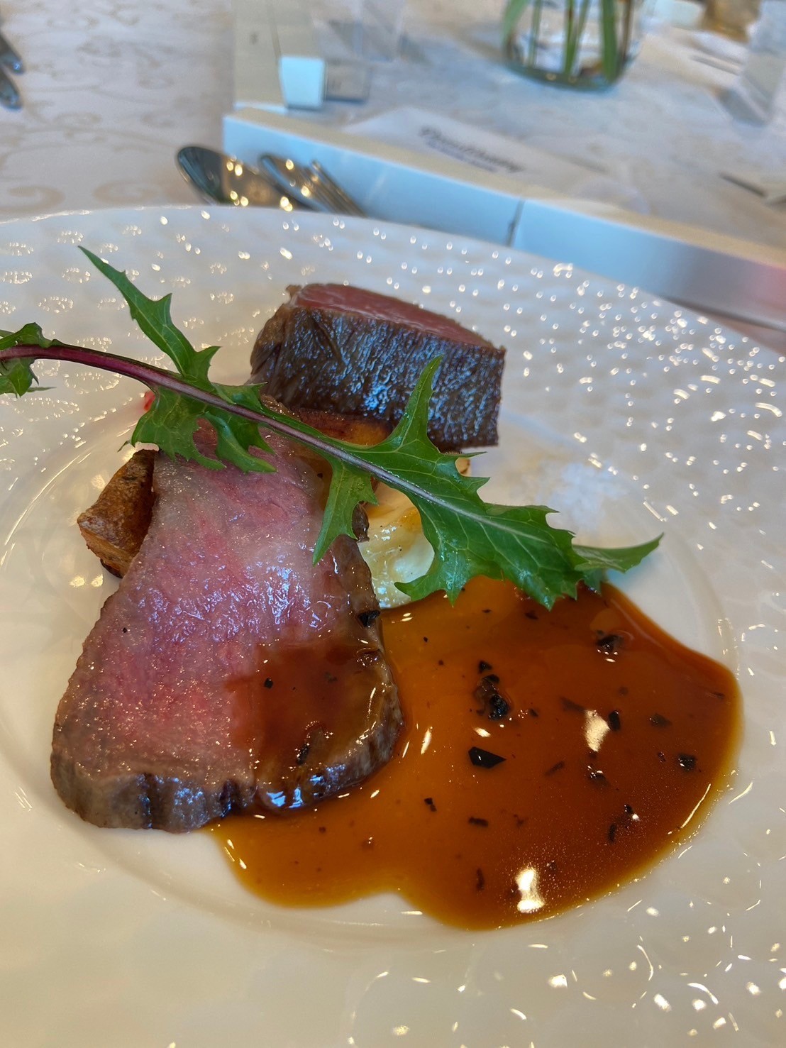 The 33 Sense of Wedding