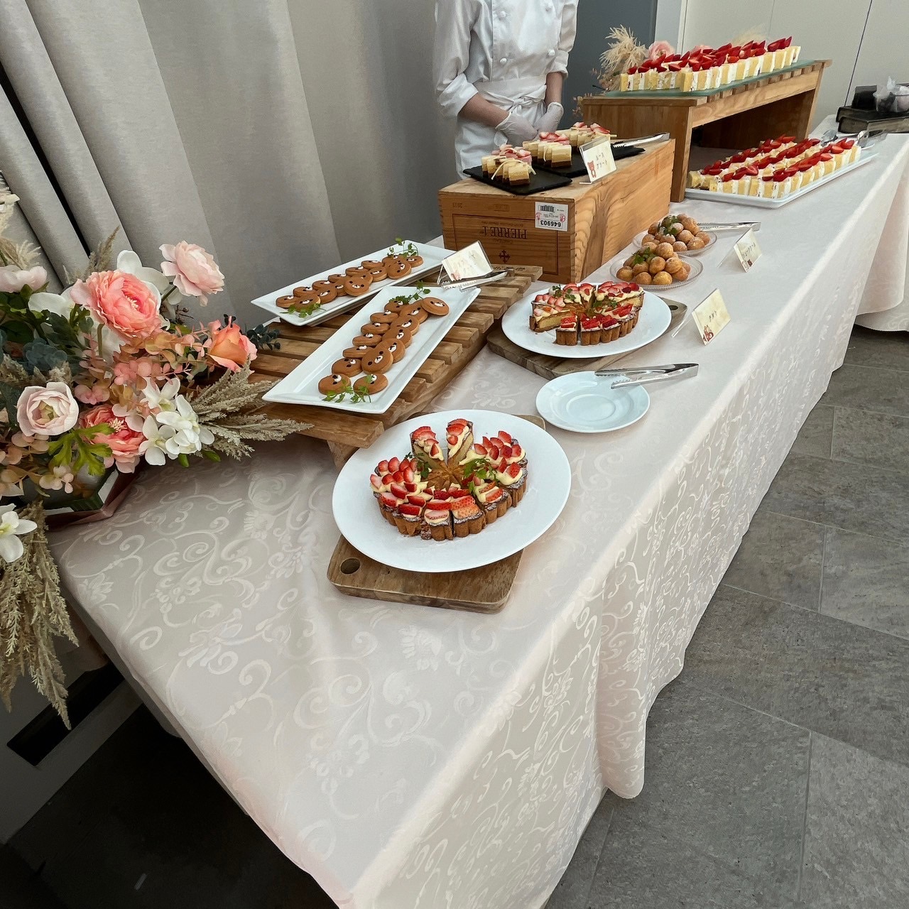 The 33 Sense of Wedding