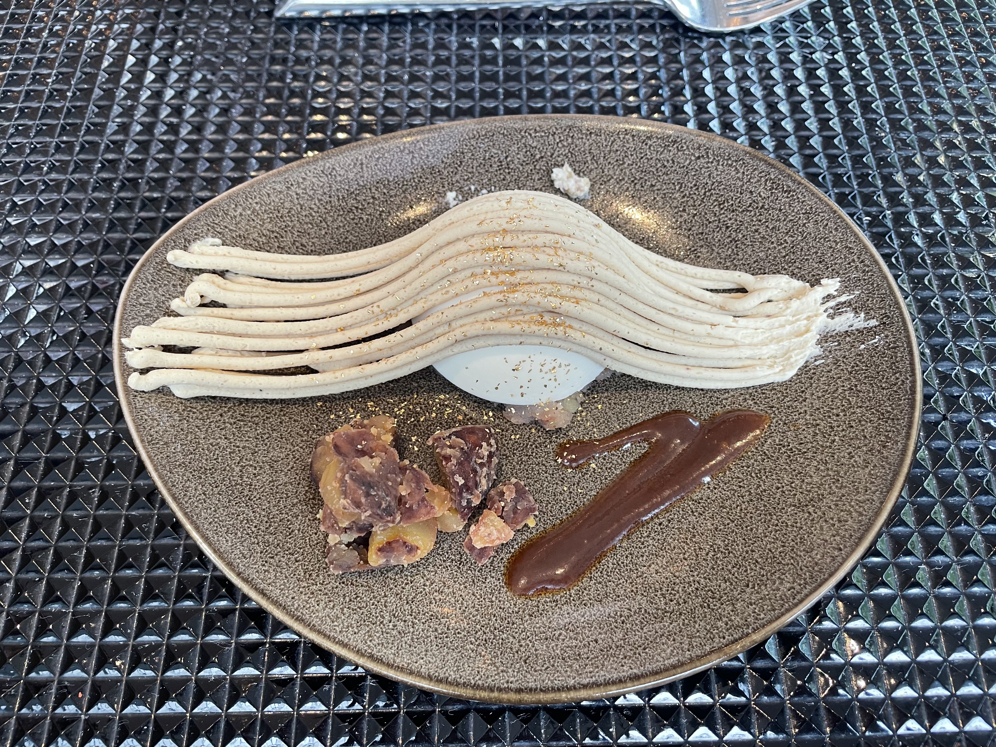 ザ ストリングス表参道