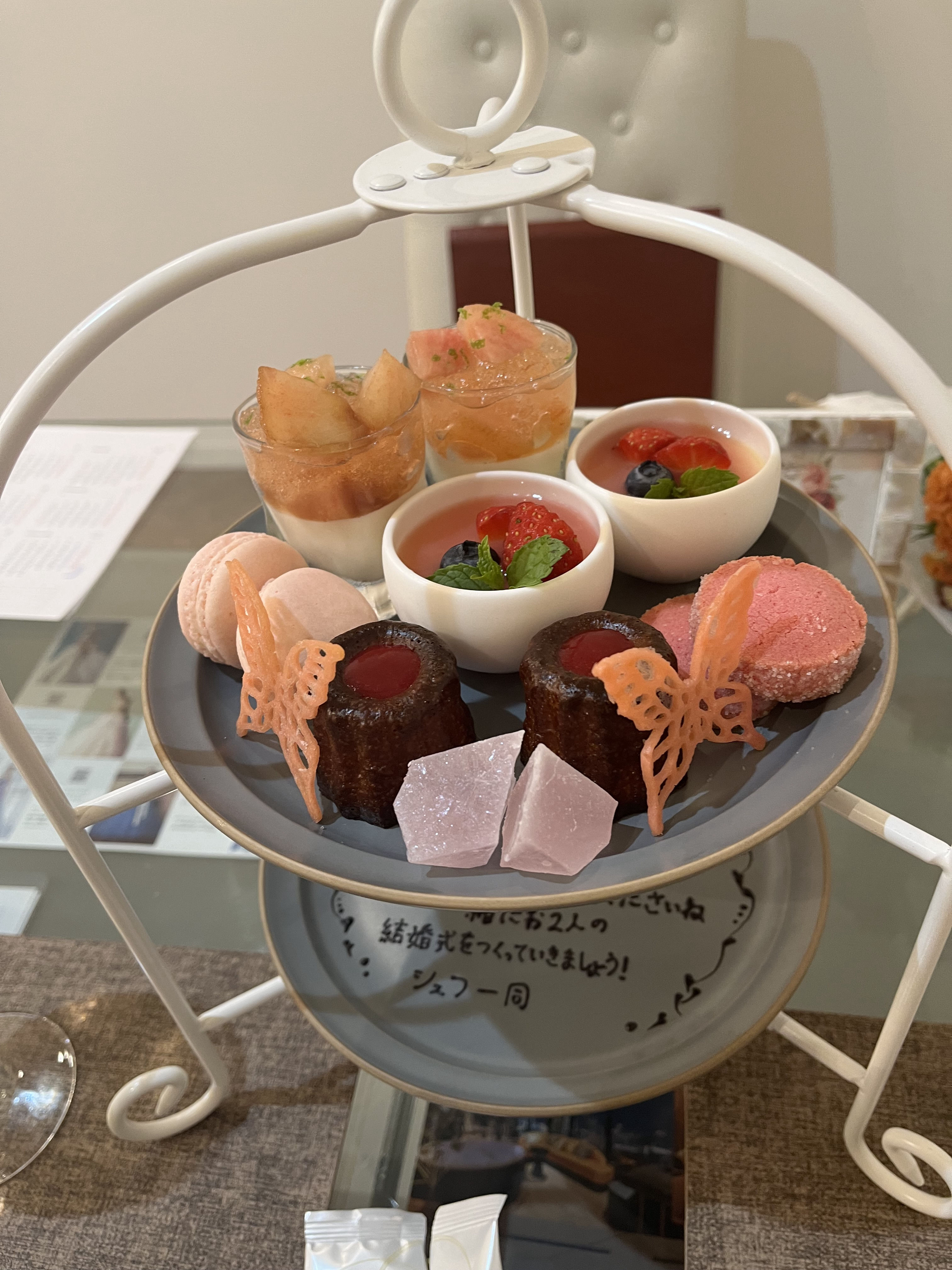 セント・ラファエロチャペル御堂筋