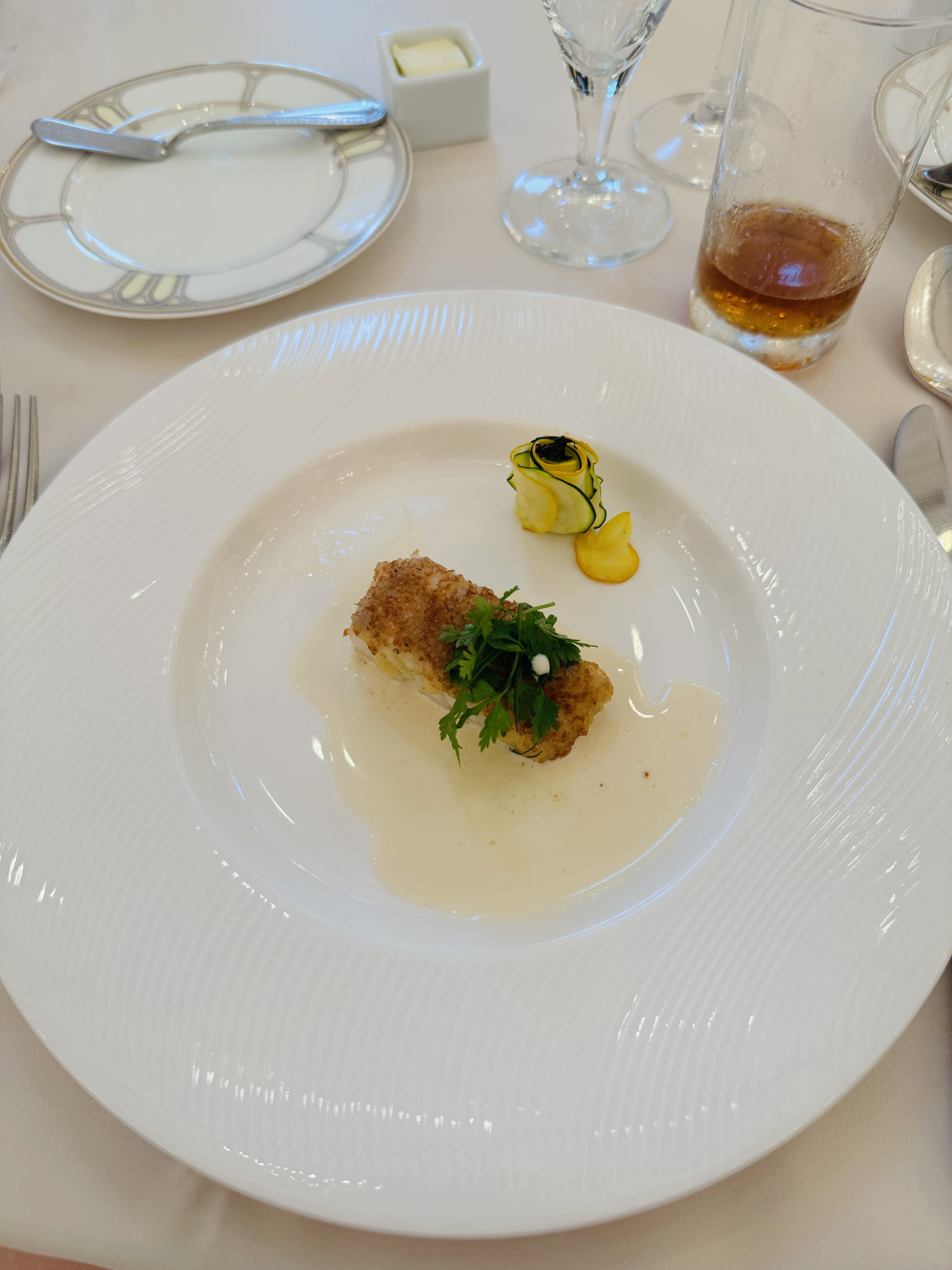 18 (アンウィット) Produced by Casa d' Angela