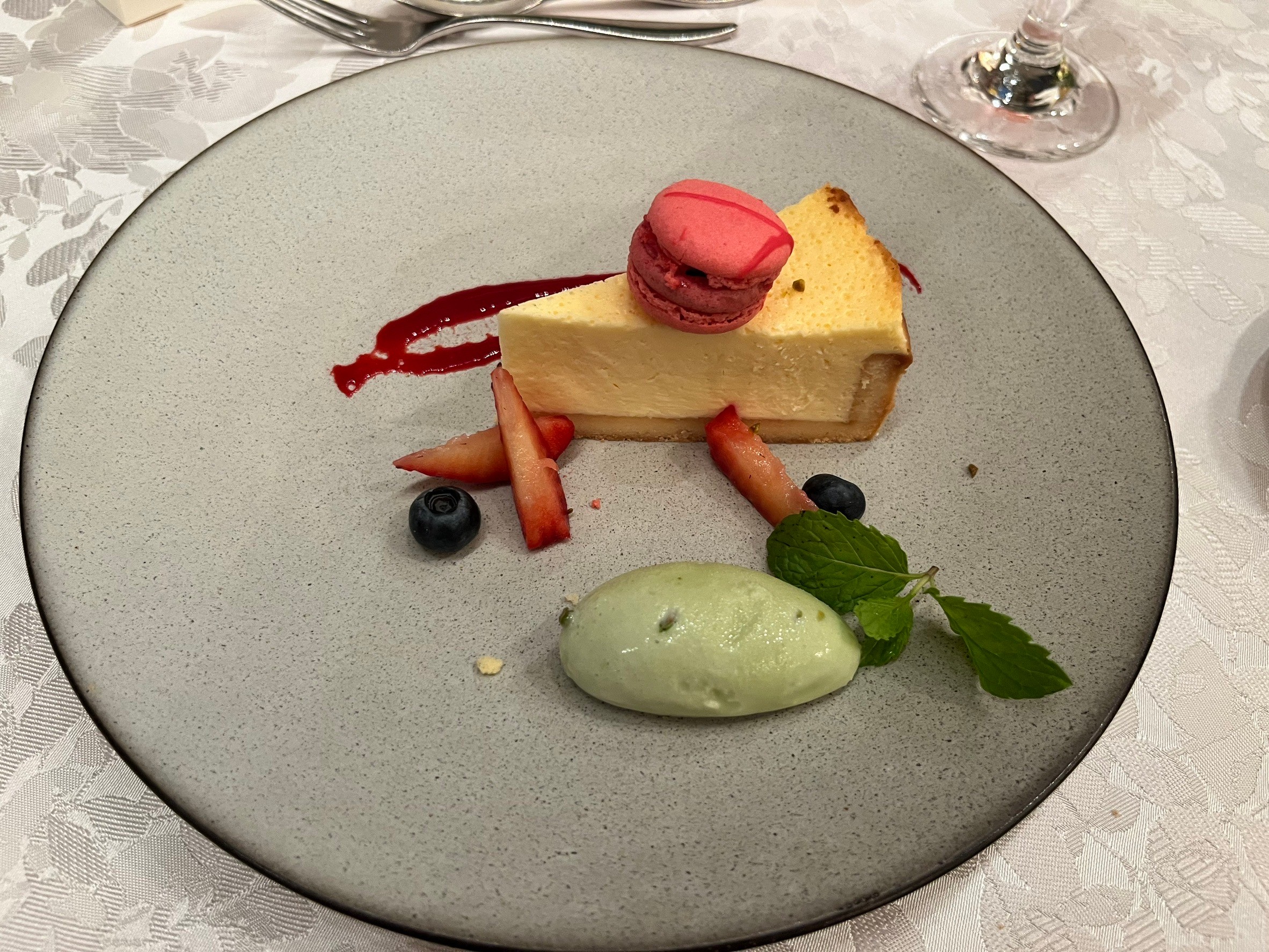 The 33 Sense of Wedding