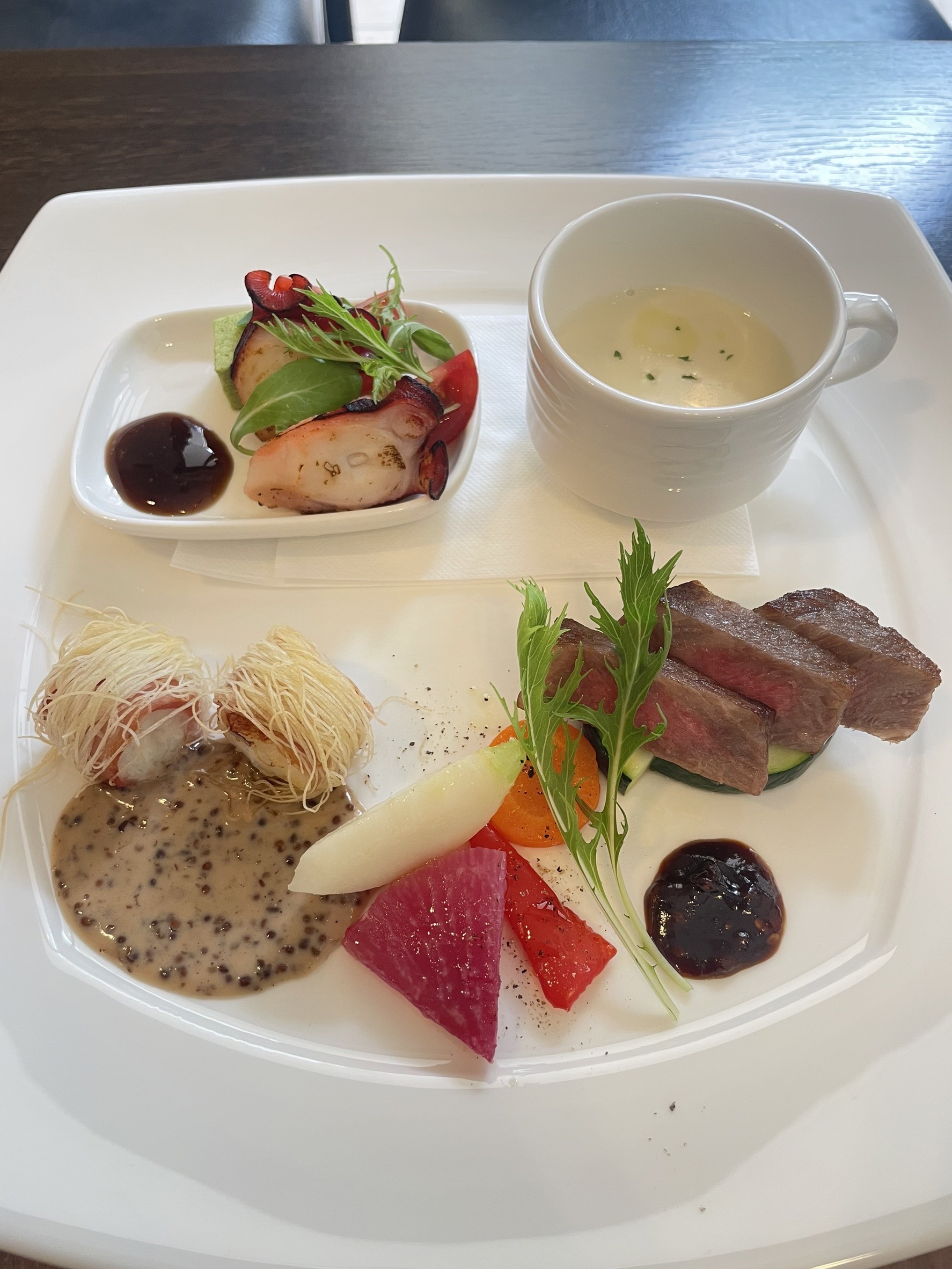 ウエディングレストラン ジュレ