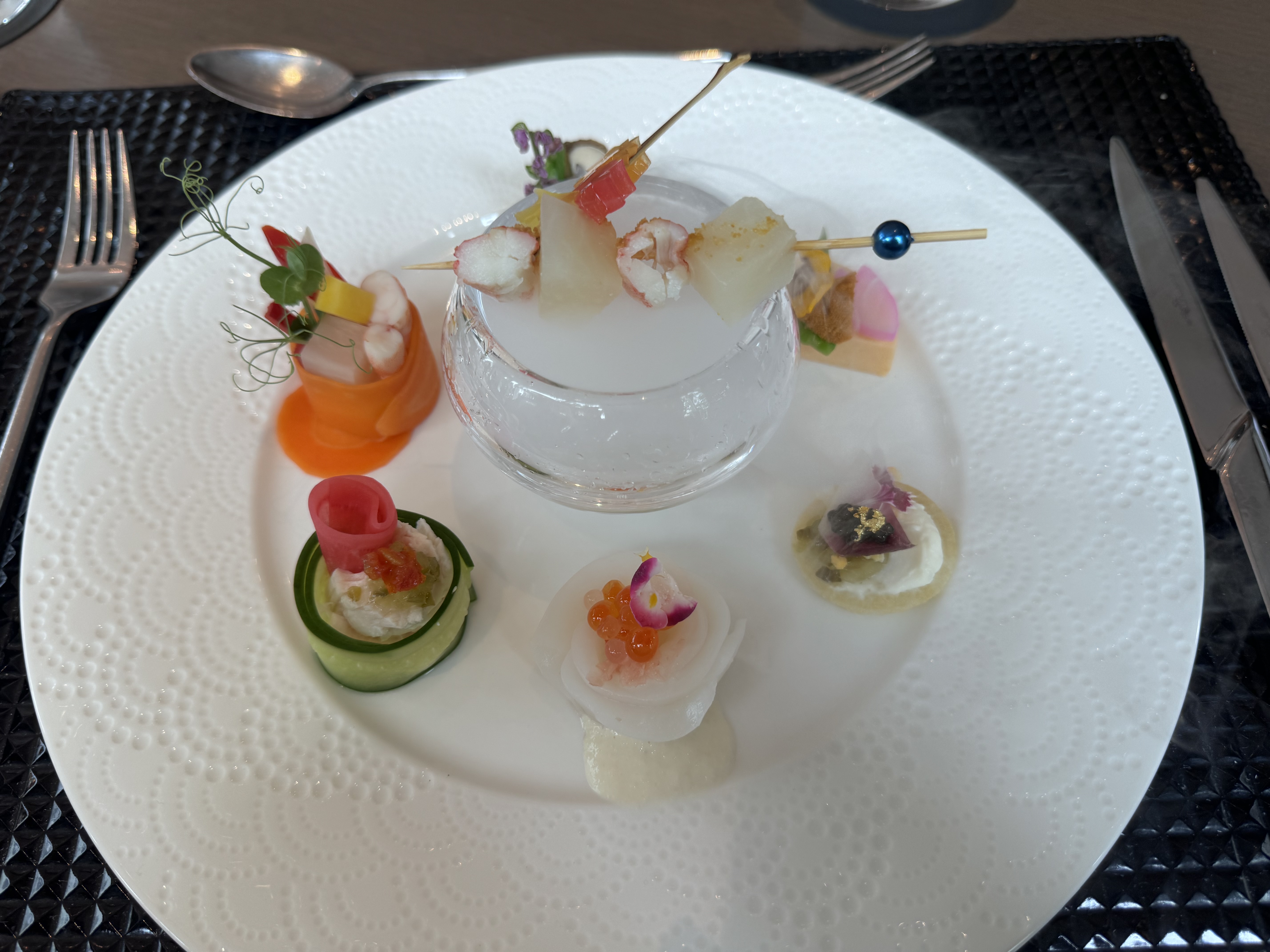 ザ ストリングス表参道