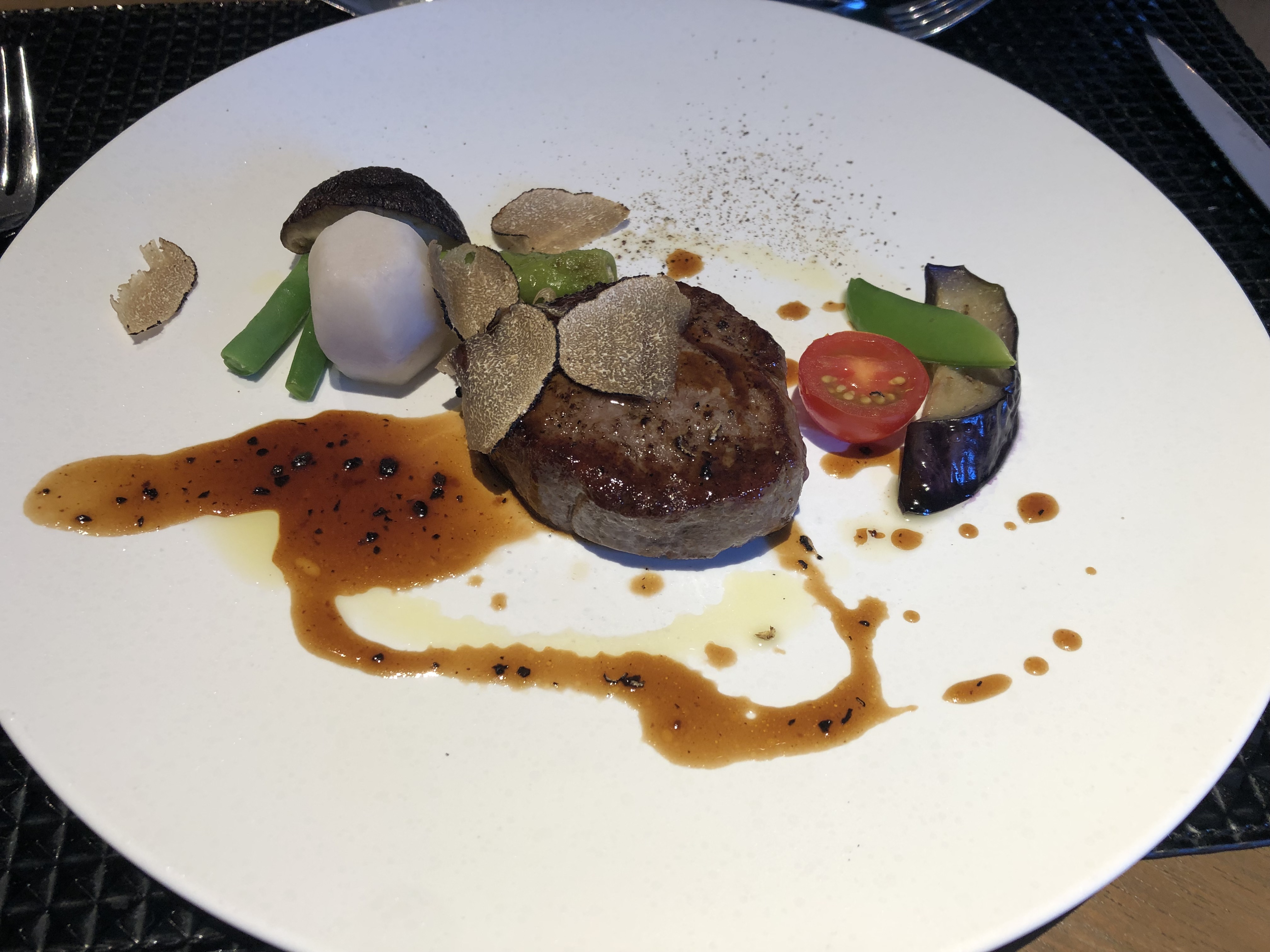 ザ ストリングス表参道