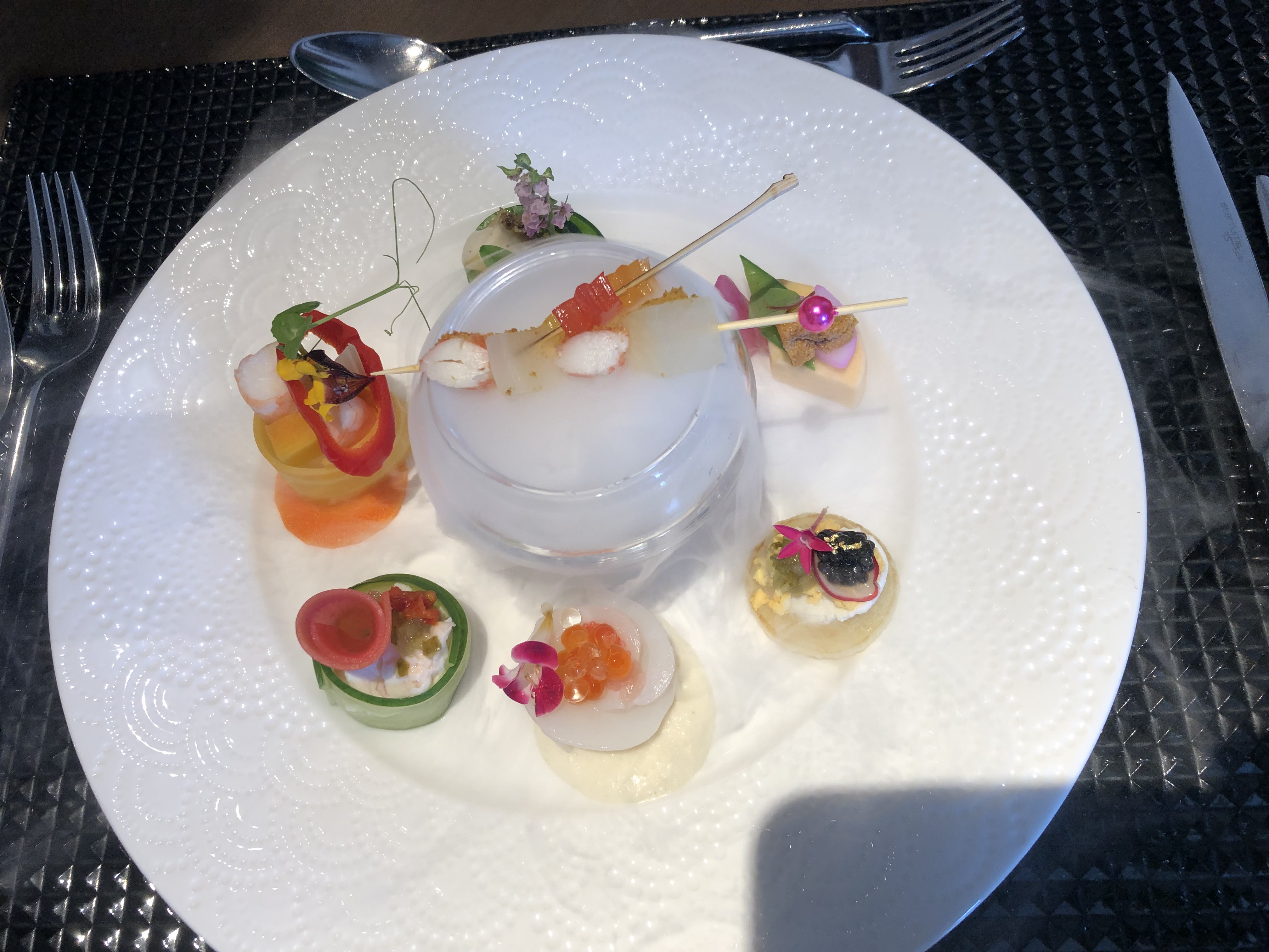 ザ ストリングス表参道