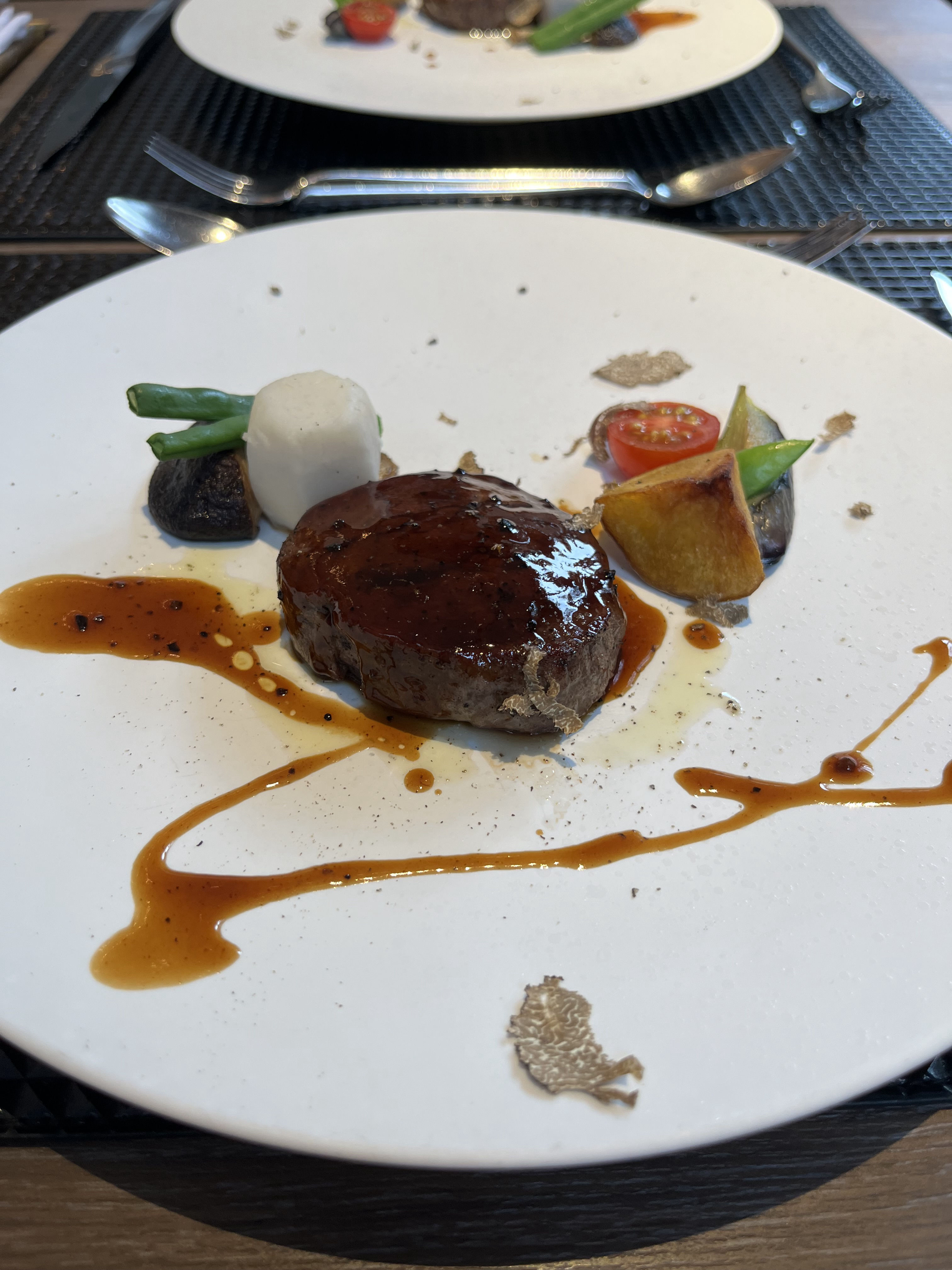 ザ ストリングス表参道