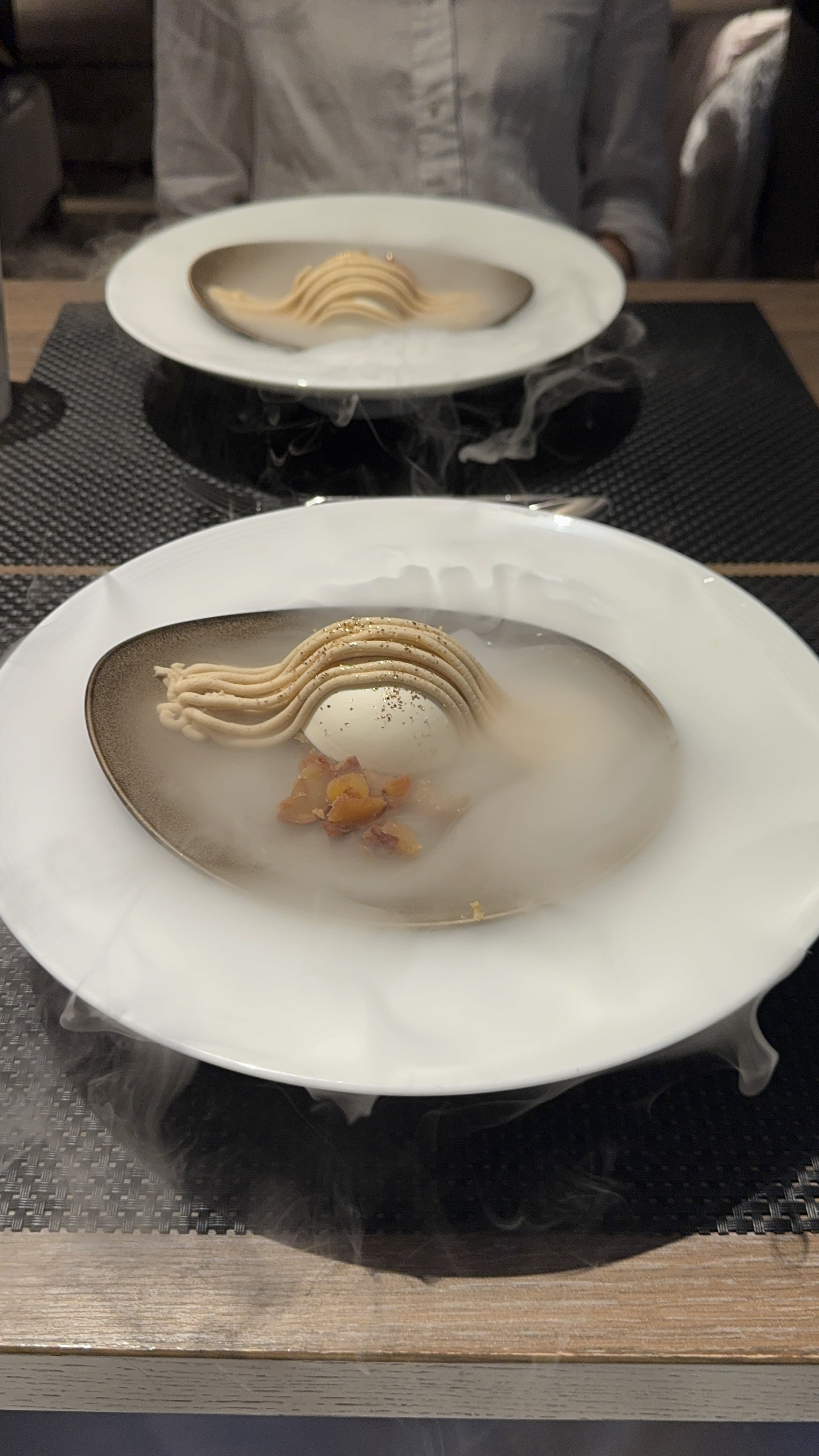 ザ ストリングス表参道