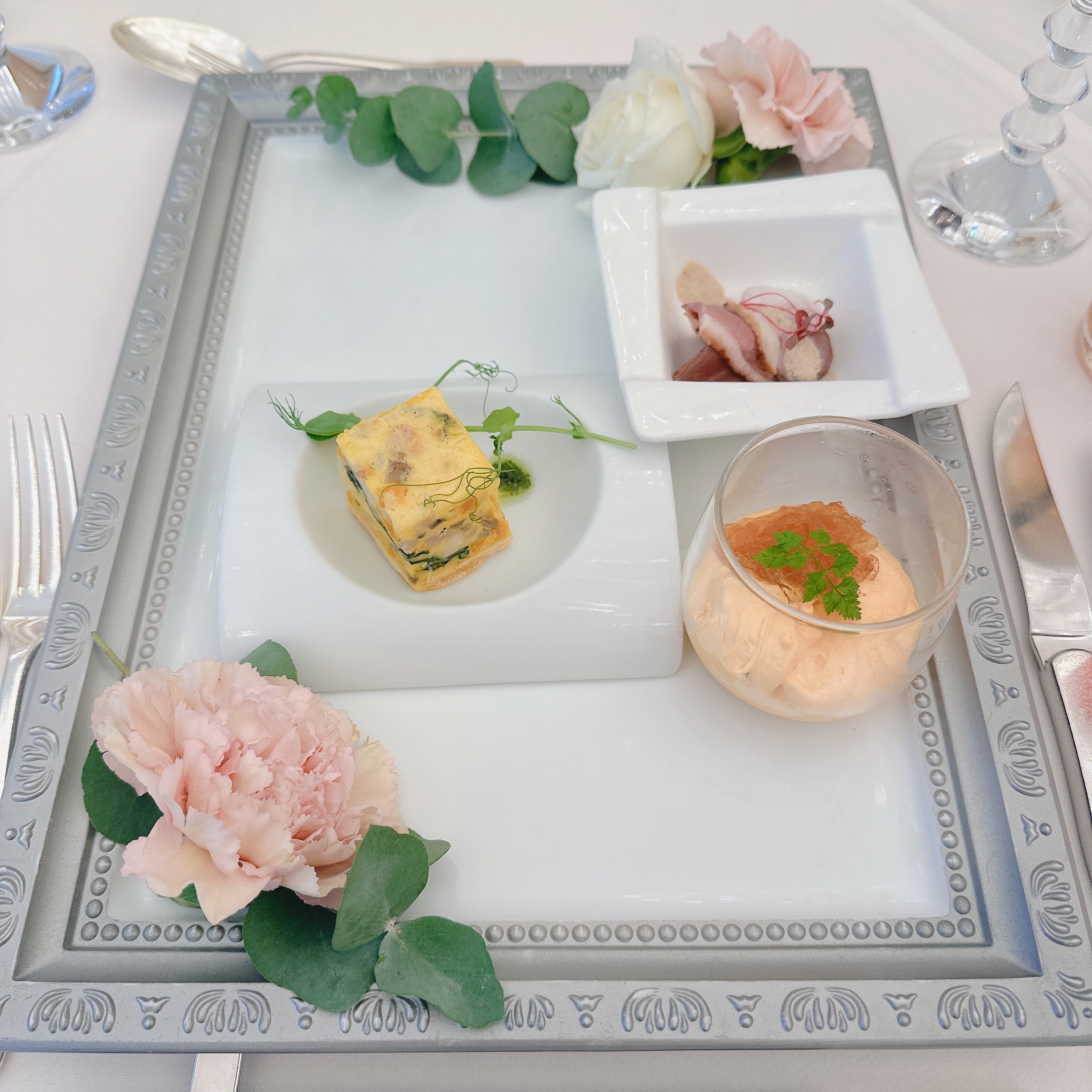 THE SUITE TOKYO by st.raphaelchapel(ザ スイート 東京)