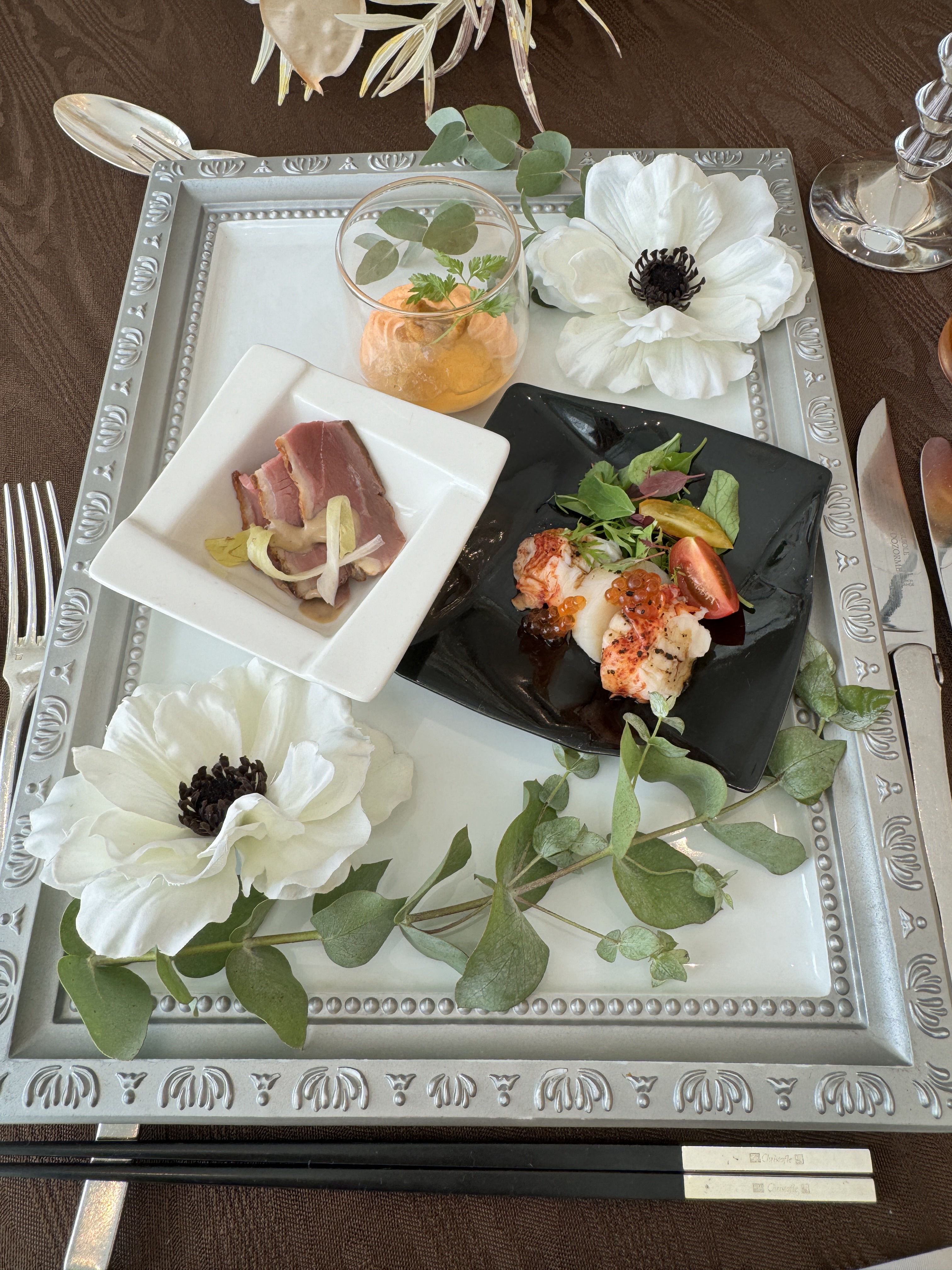 THE SUITE TOKYO by st.raphaelchapel(ザ スイート 東京)