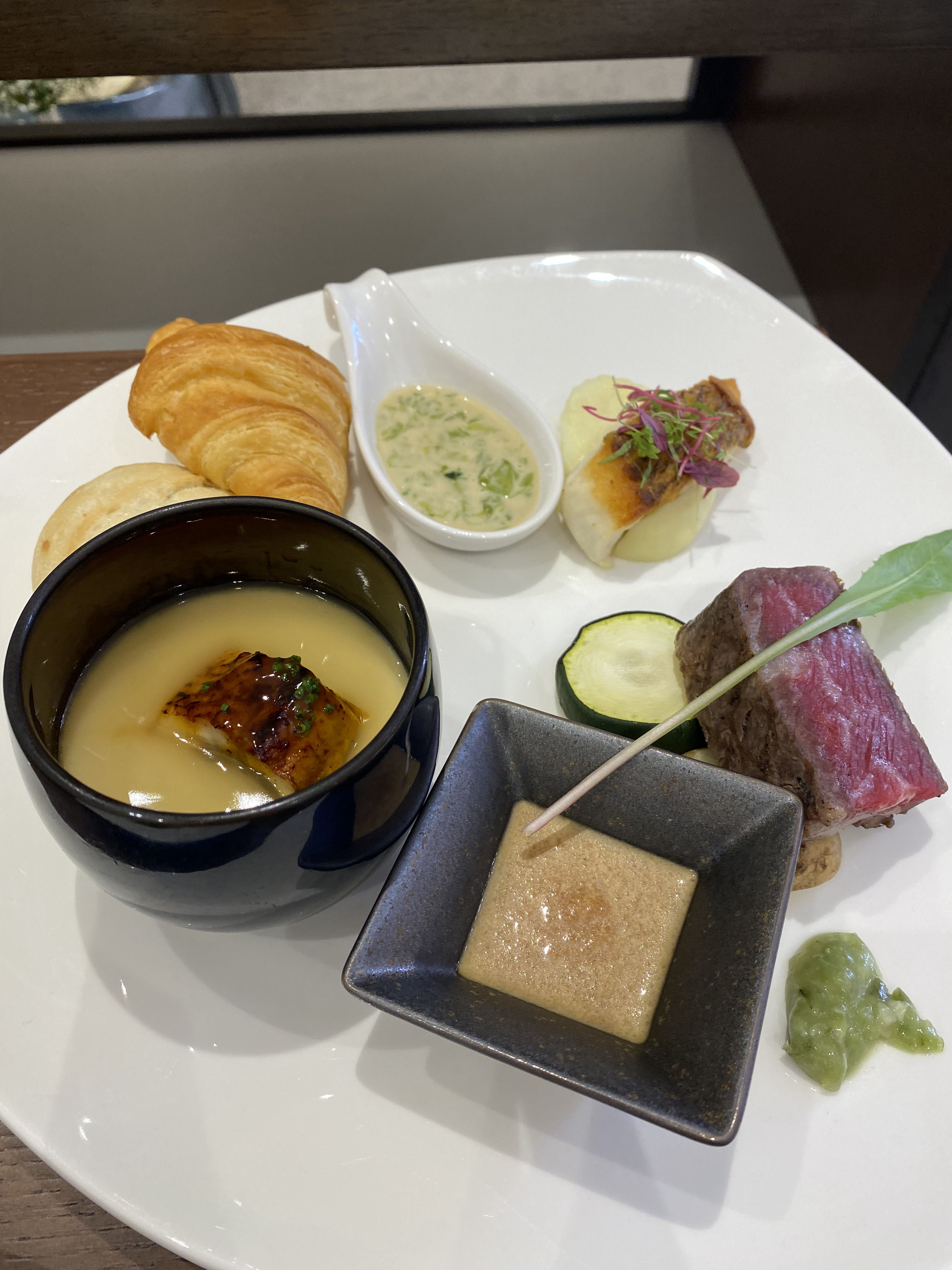 THE BAYSUITE SAKURAJIMA TERRACE