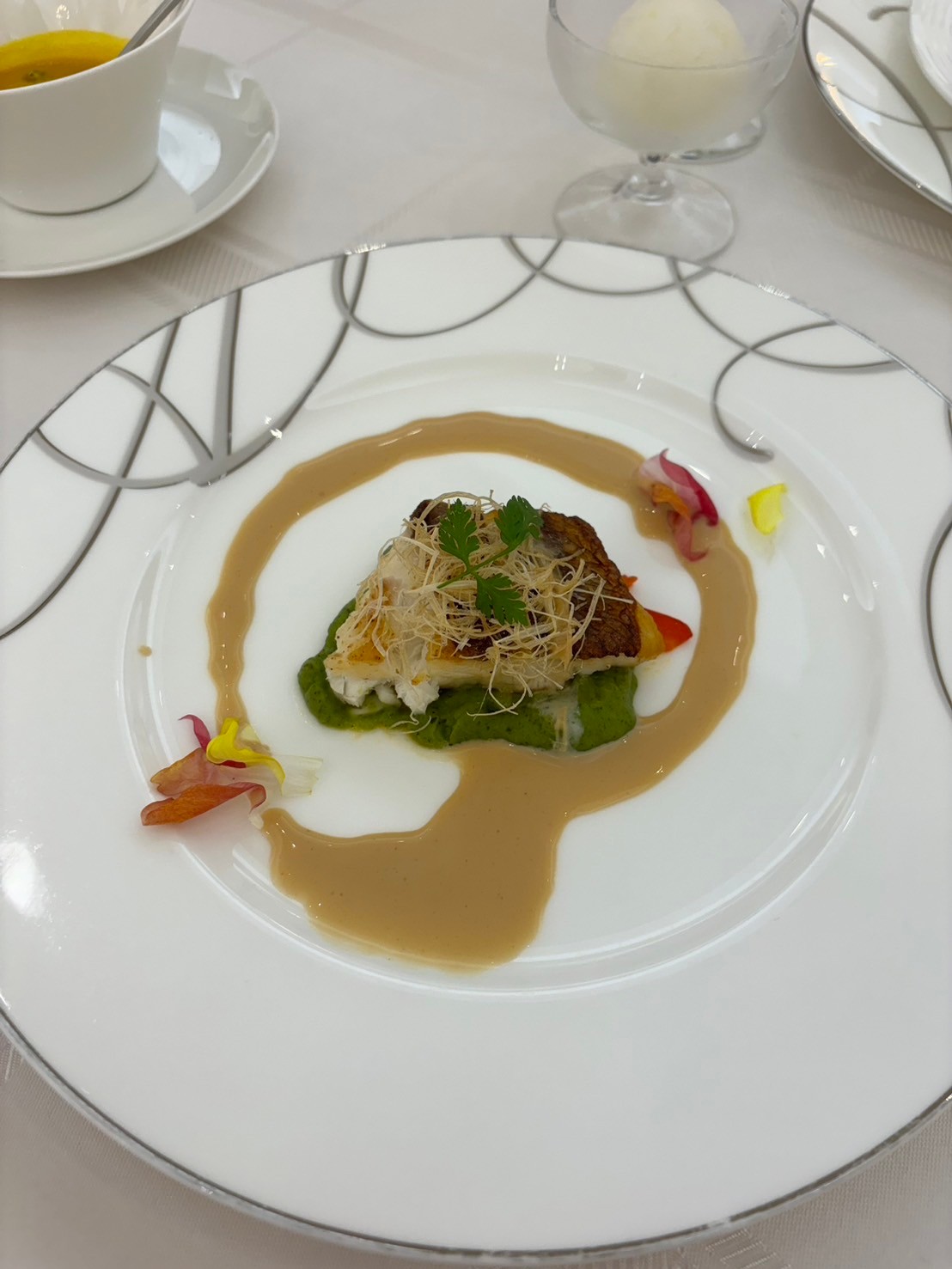 アンフェリシオン