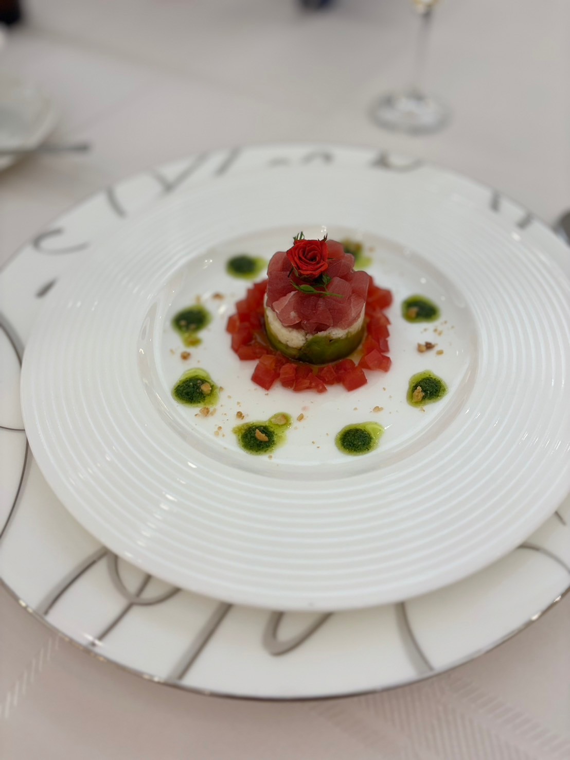 アンフェリシオン