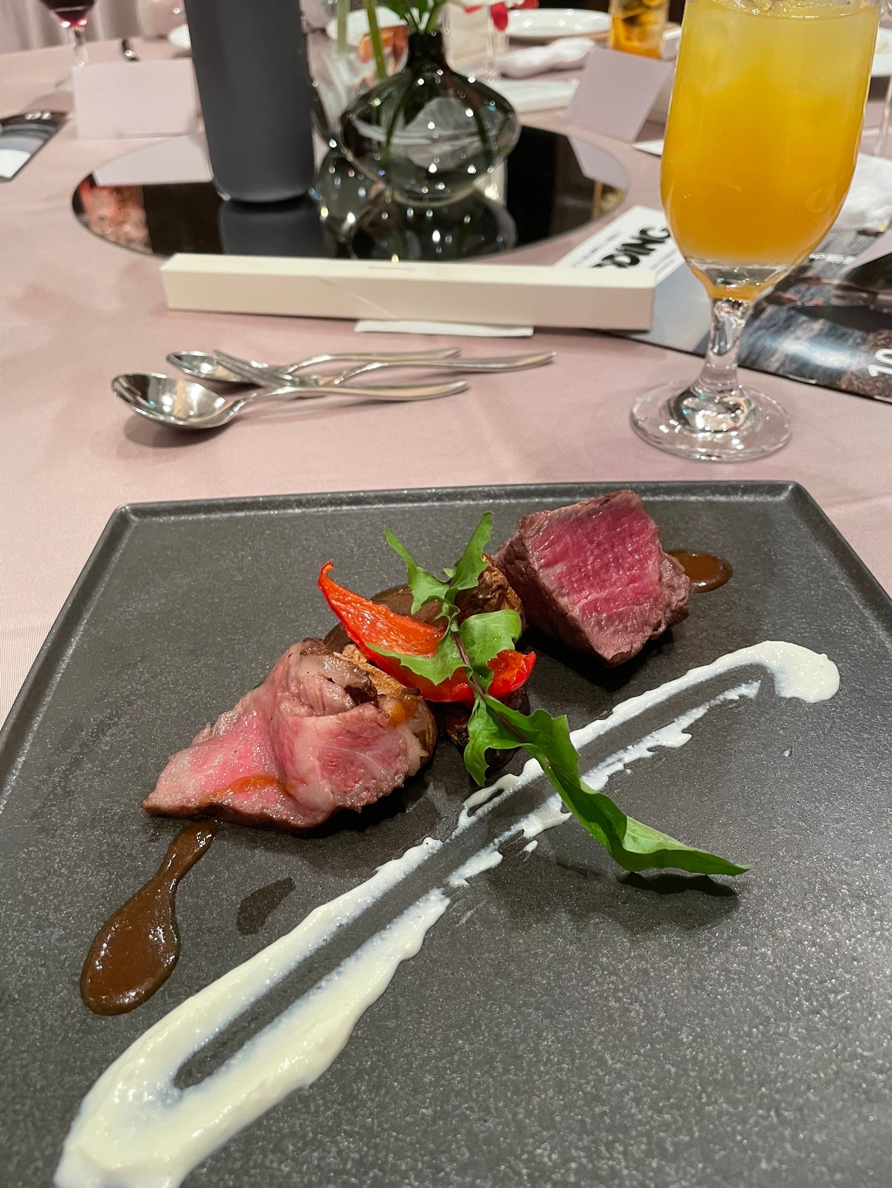 The 33 Sense of Wedding