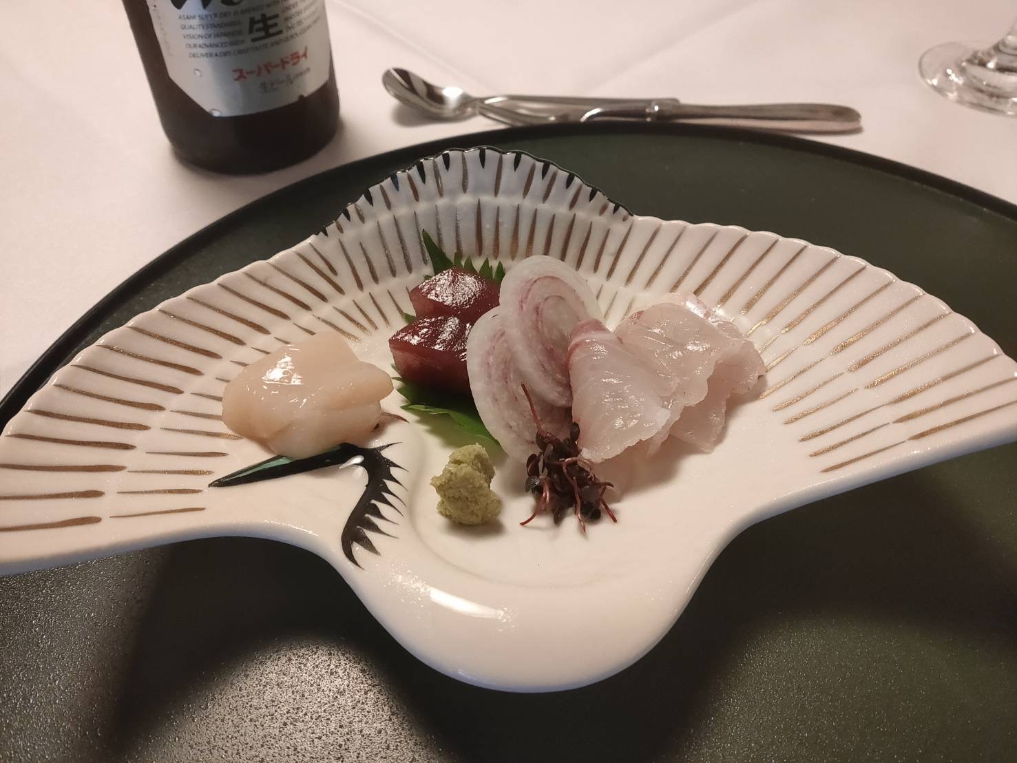 The KIKUSUIRO narapark(菊水楼)