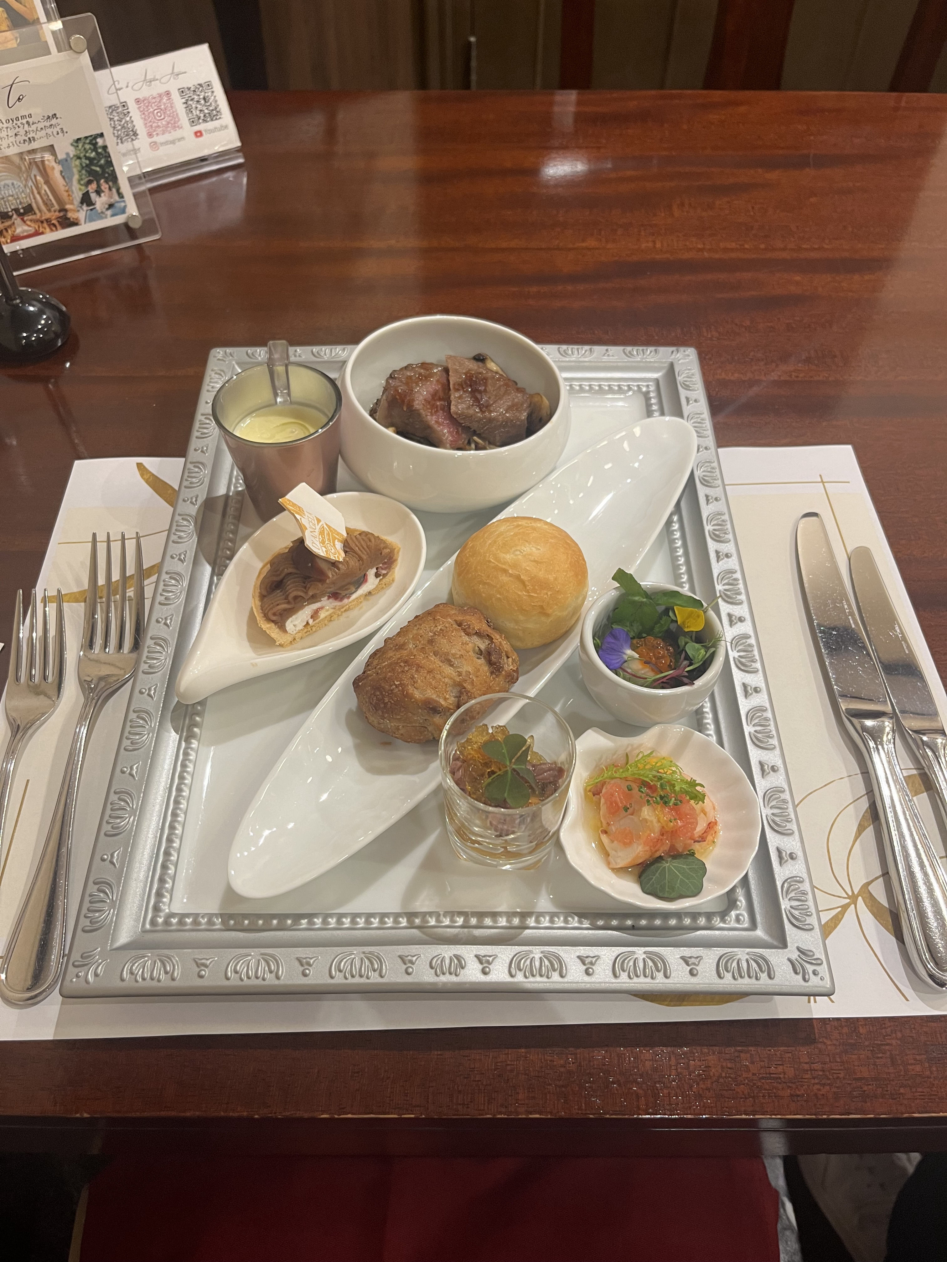 カサ・デ・アンジェラ青山(Casa d' Angela Aoyama)