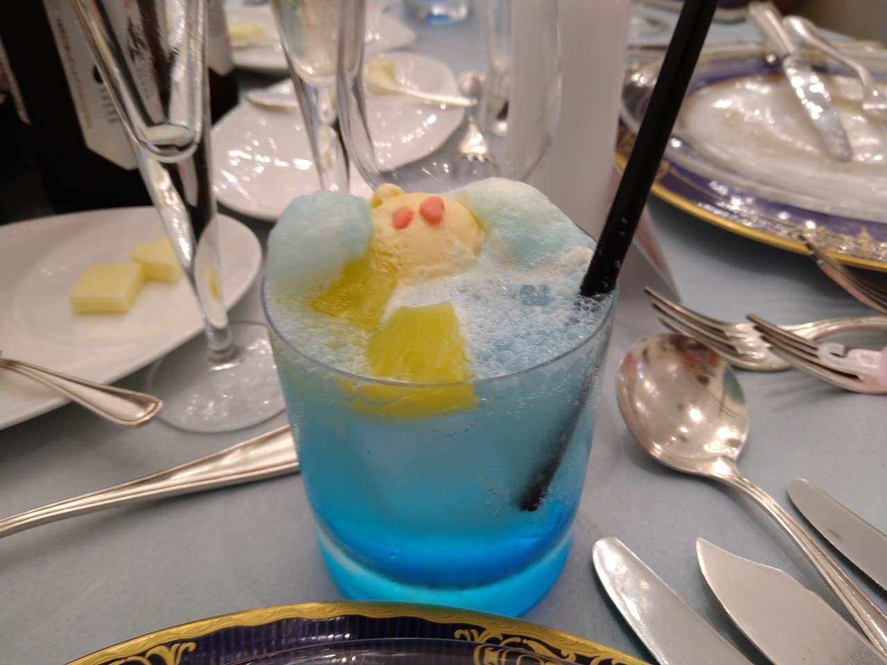 セント・ラファエロチャペル御堂筋