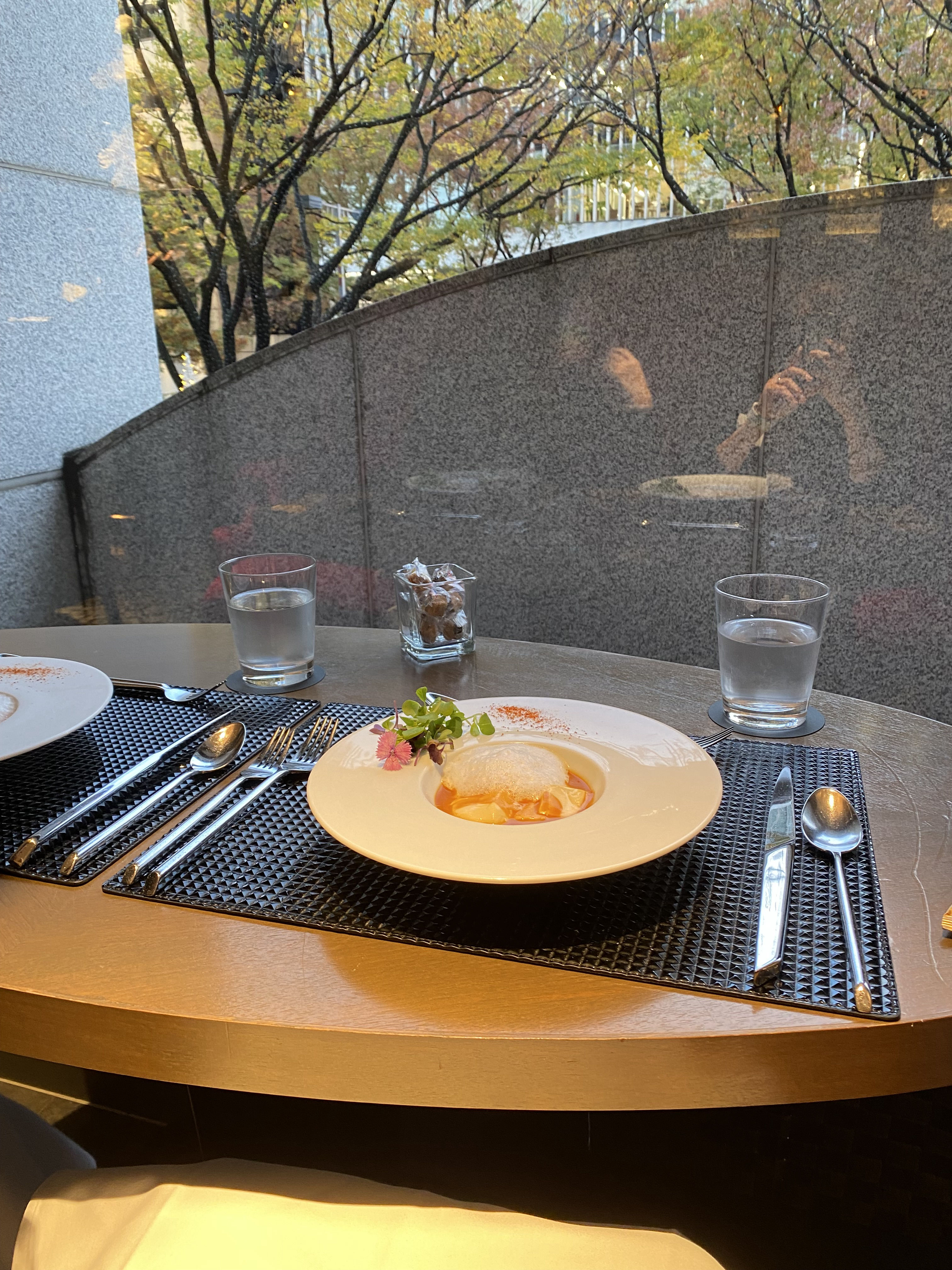 ザ ストリングス表参道