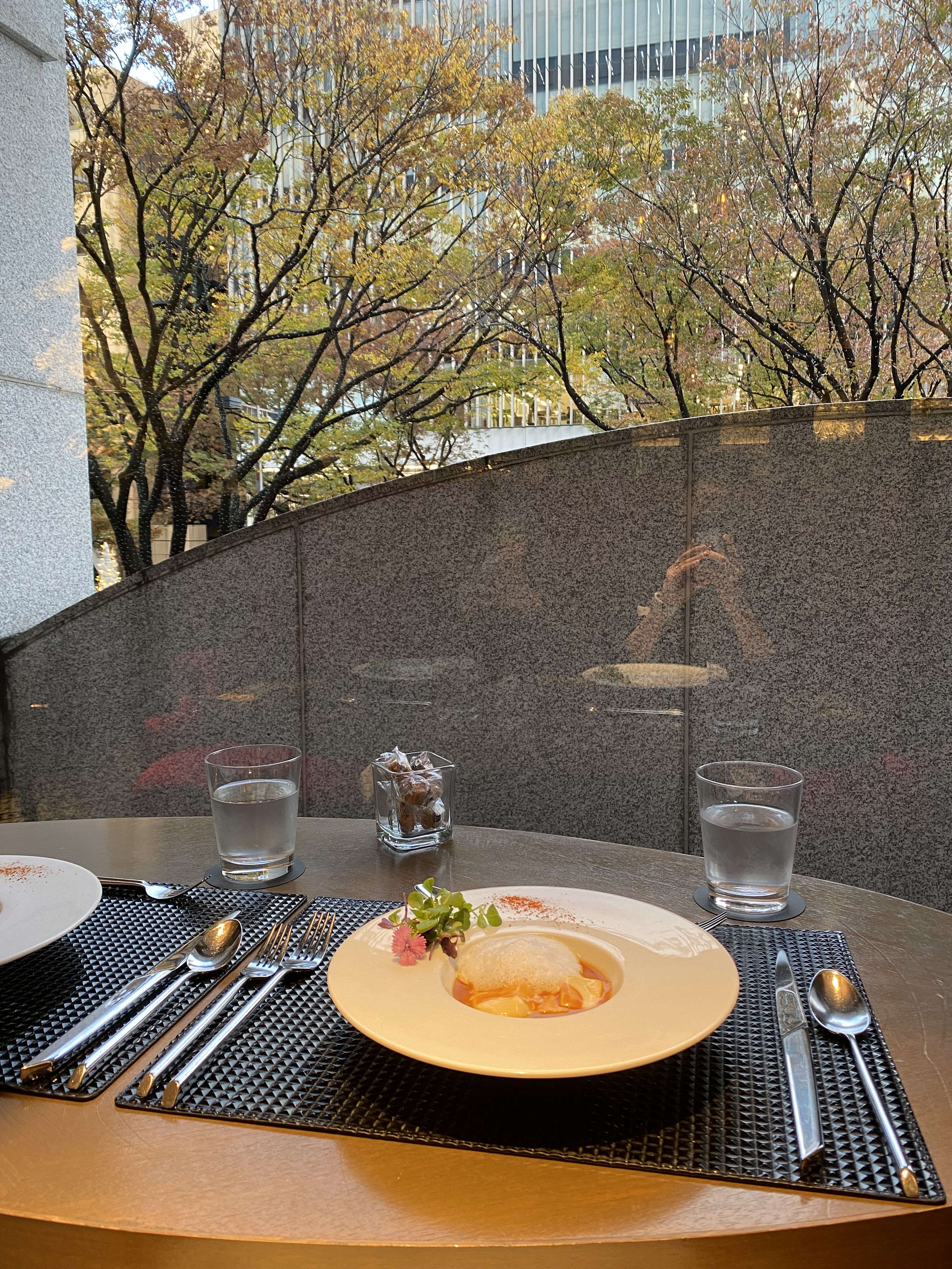 ザ ストリングス表参道