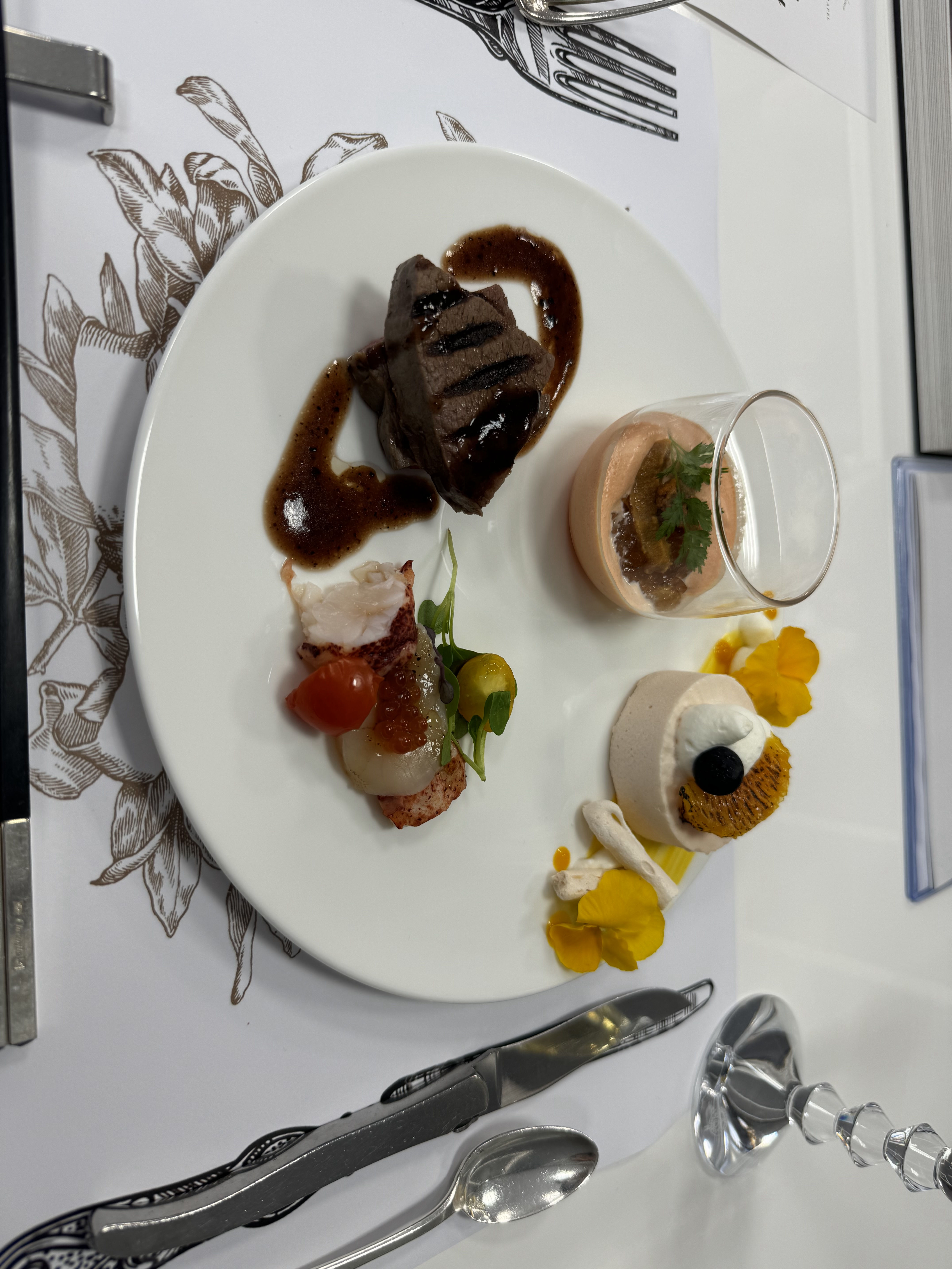 セント・ラファエロチャペル東京