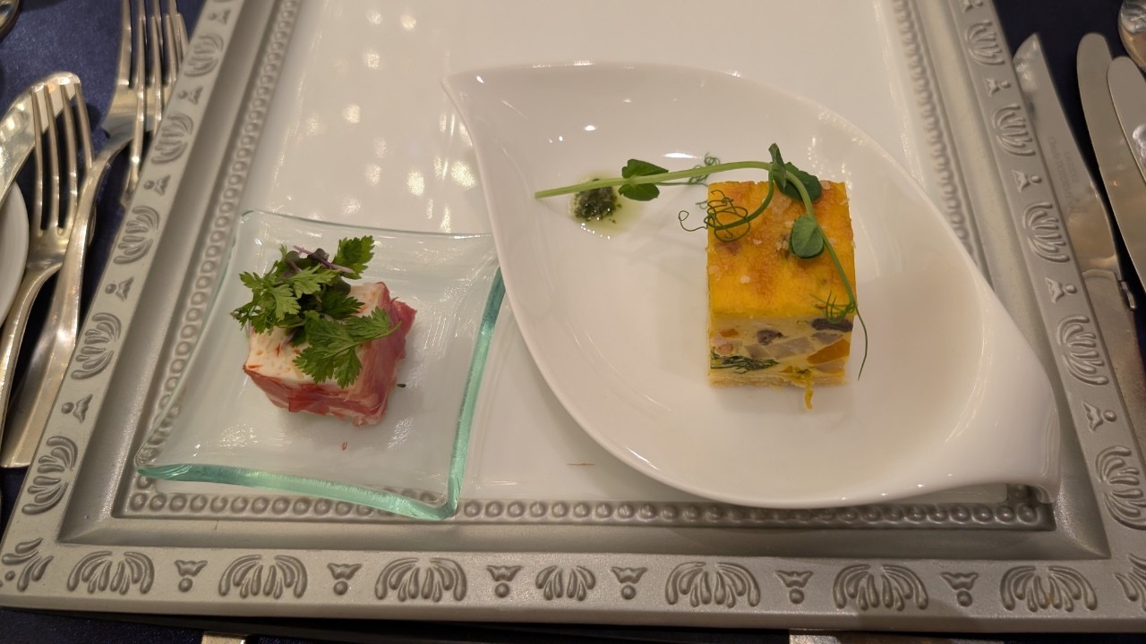 セント・ラファエロチャペル東京