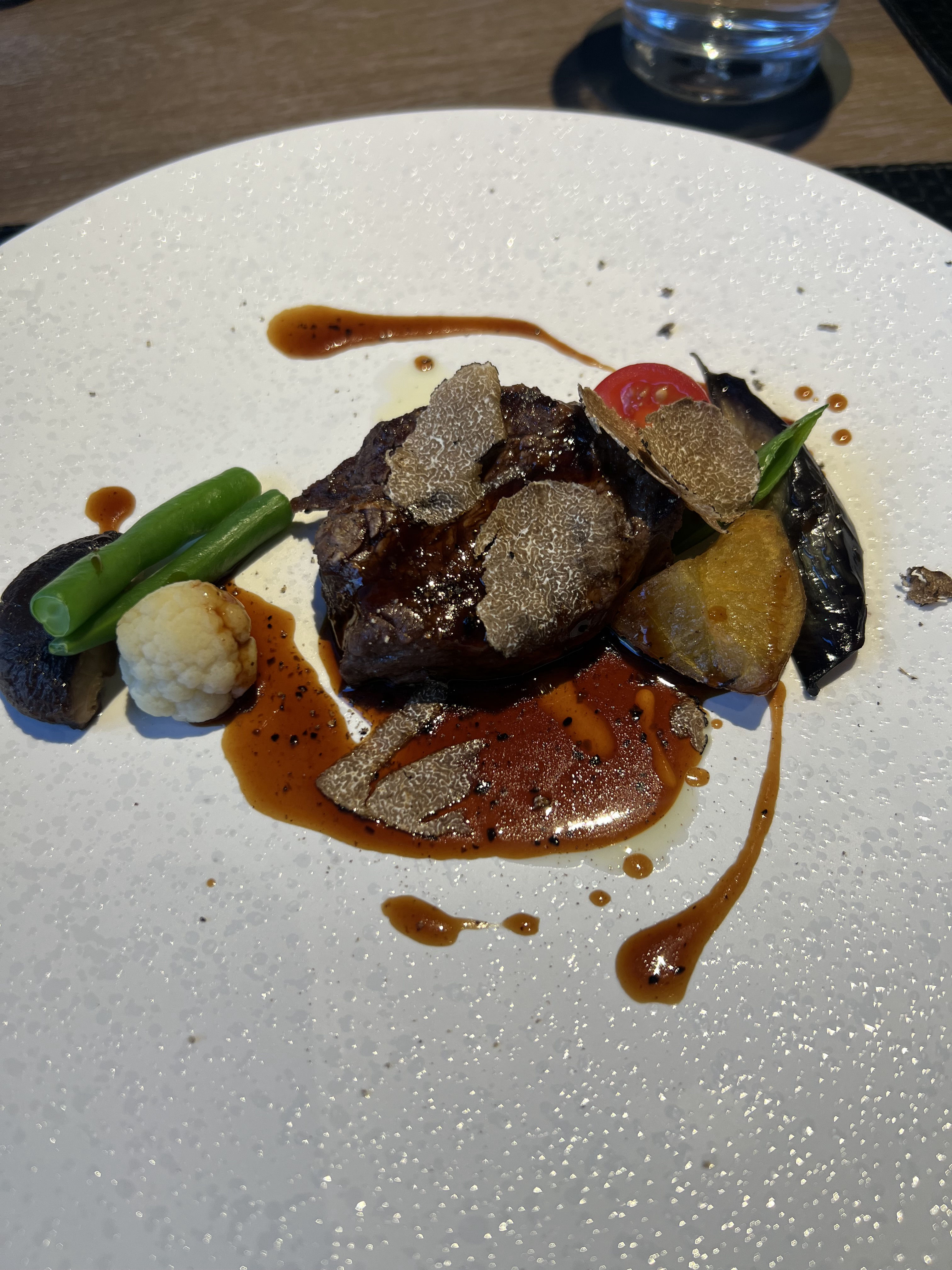 ザ ストリングス表参道