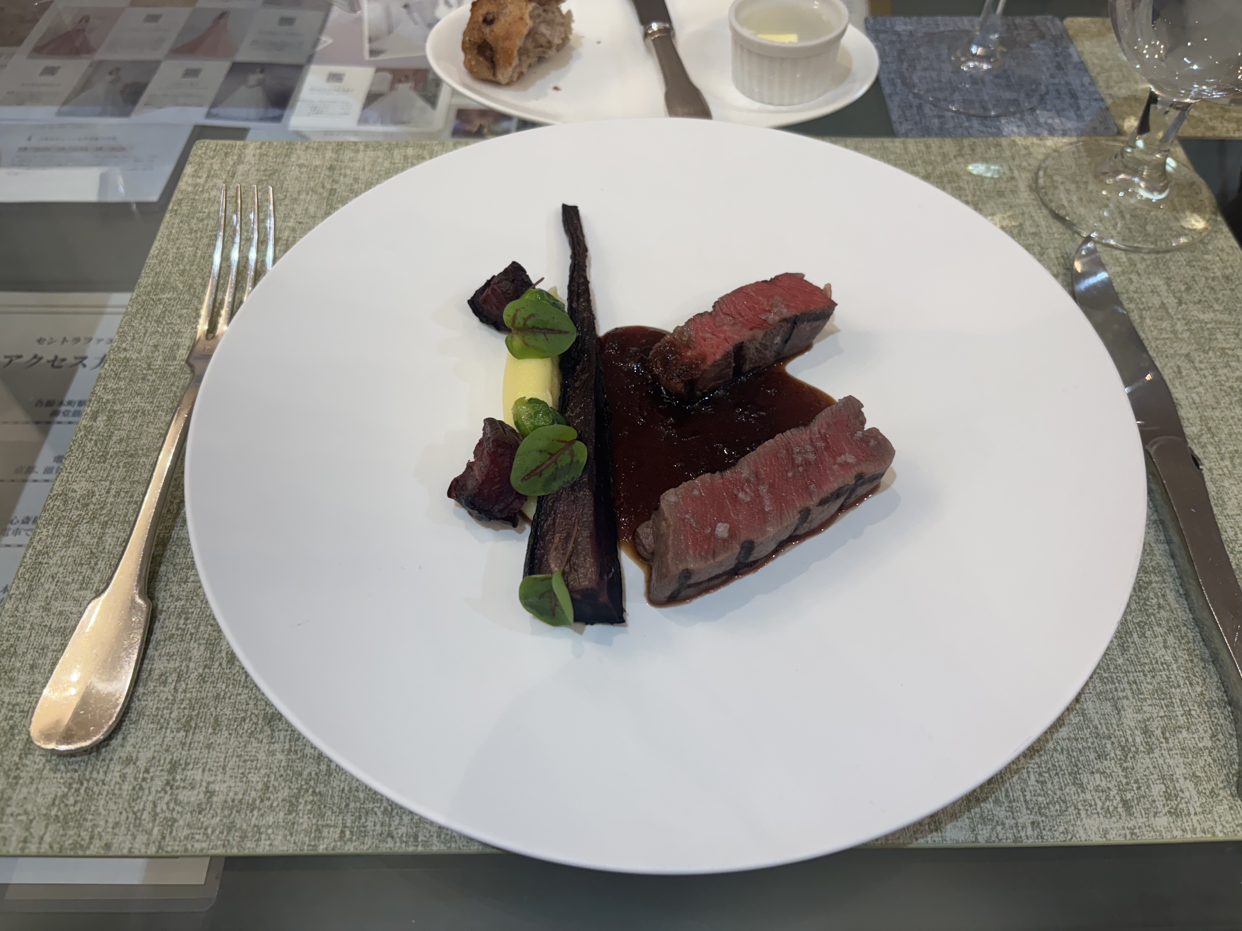 セント・ラファエロチャペル御堂筋