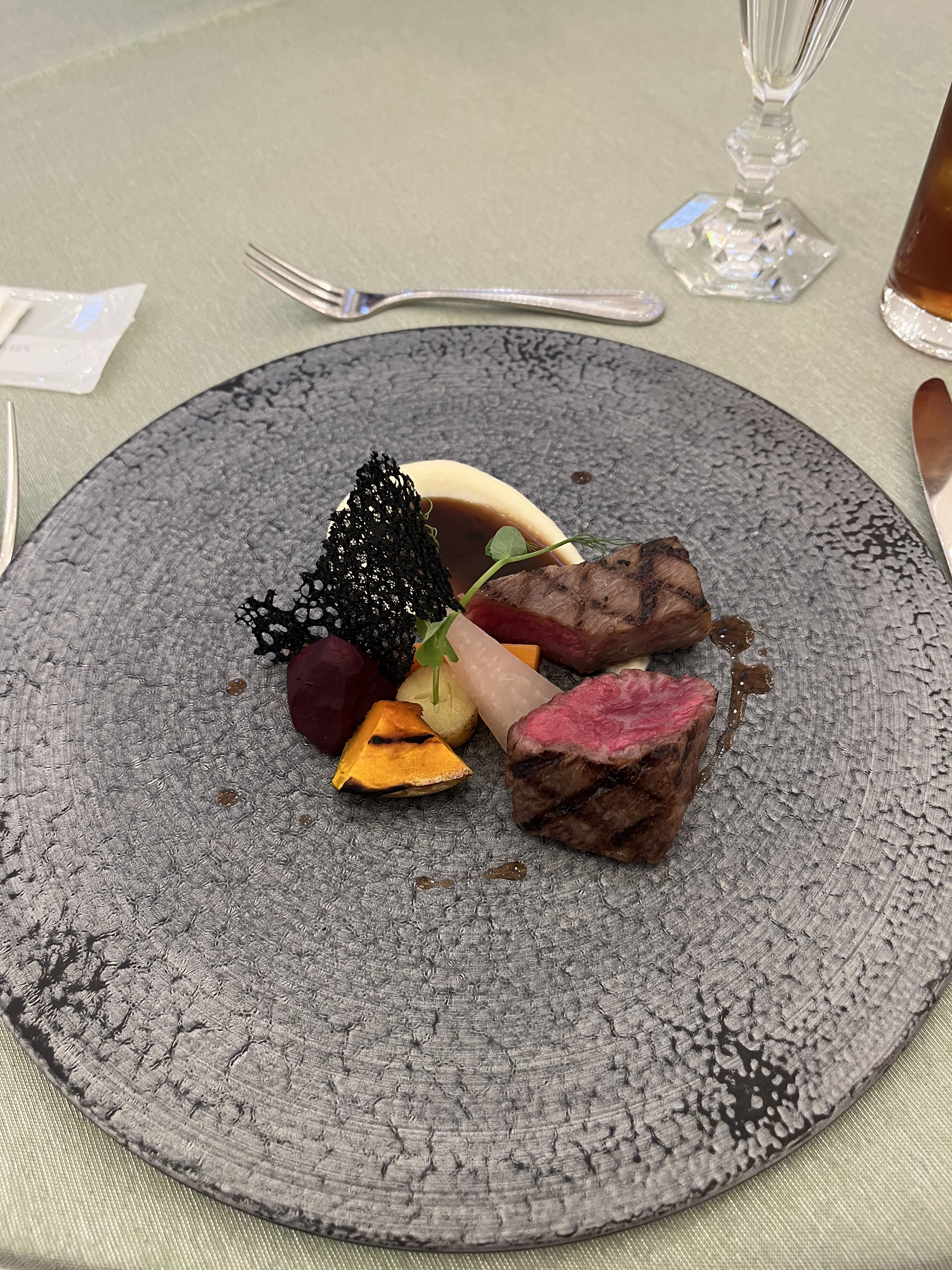 18 (アンウィット) Produced by Casa d' Angela