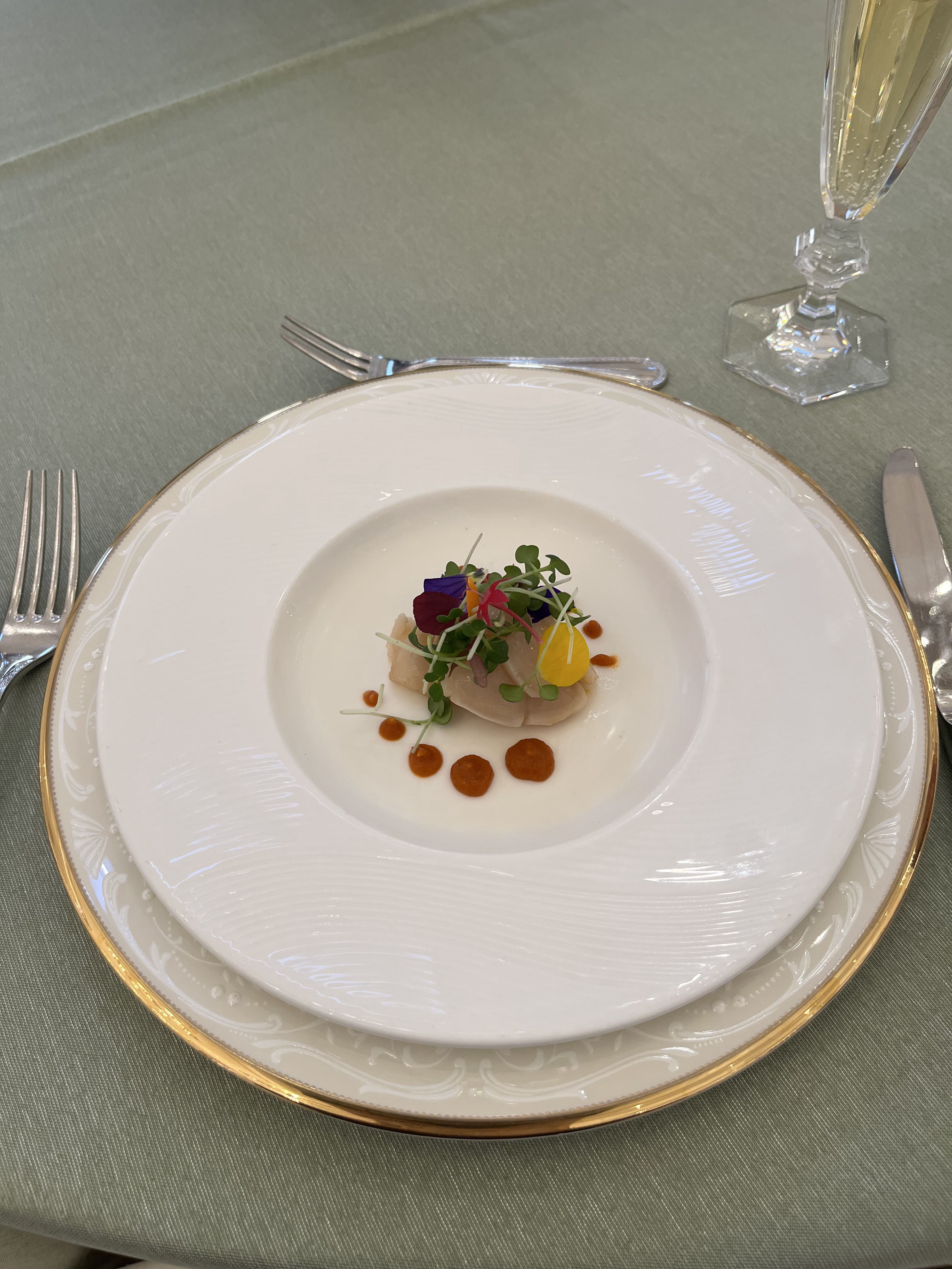 18 (アンウィット) Produced by Casa d' Angela