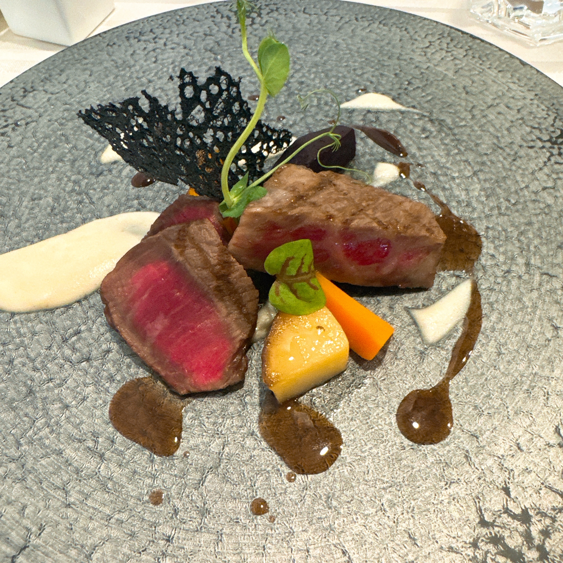 18 (アンウィット) Produced by Casa d' Angela