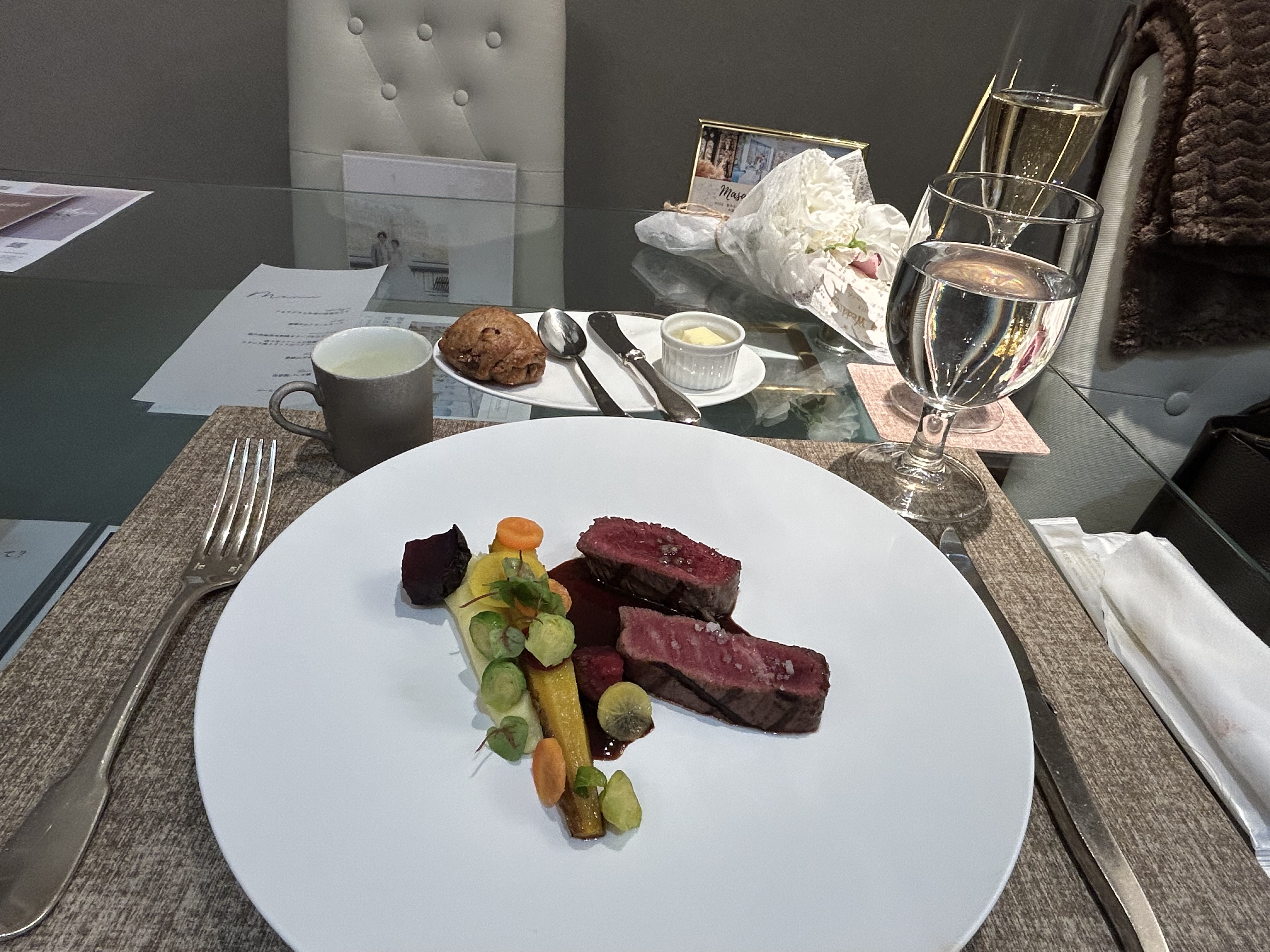 セント・ラファエロチャペル御堂筋