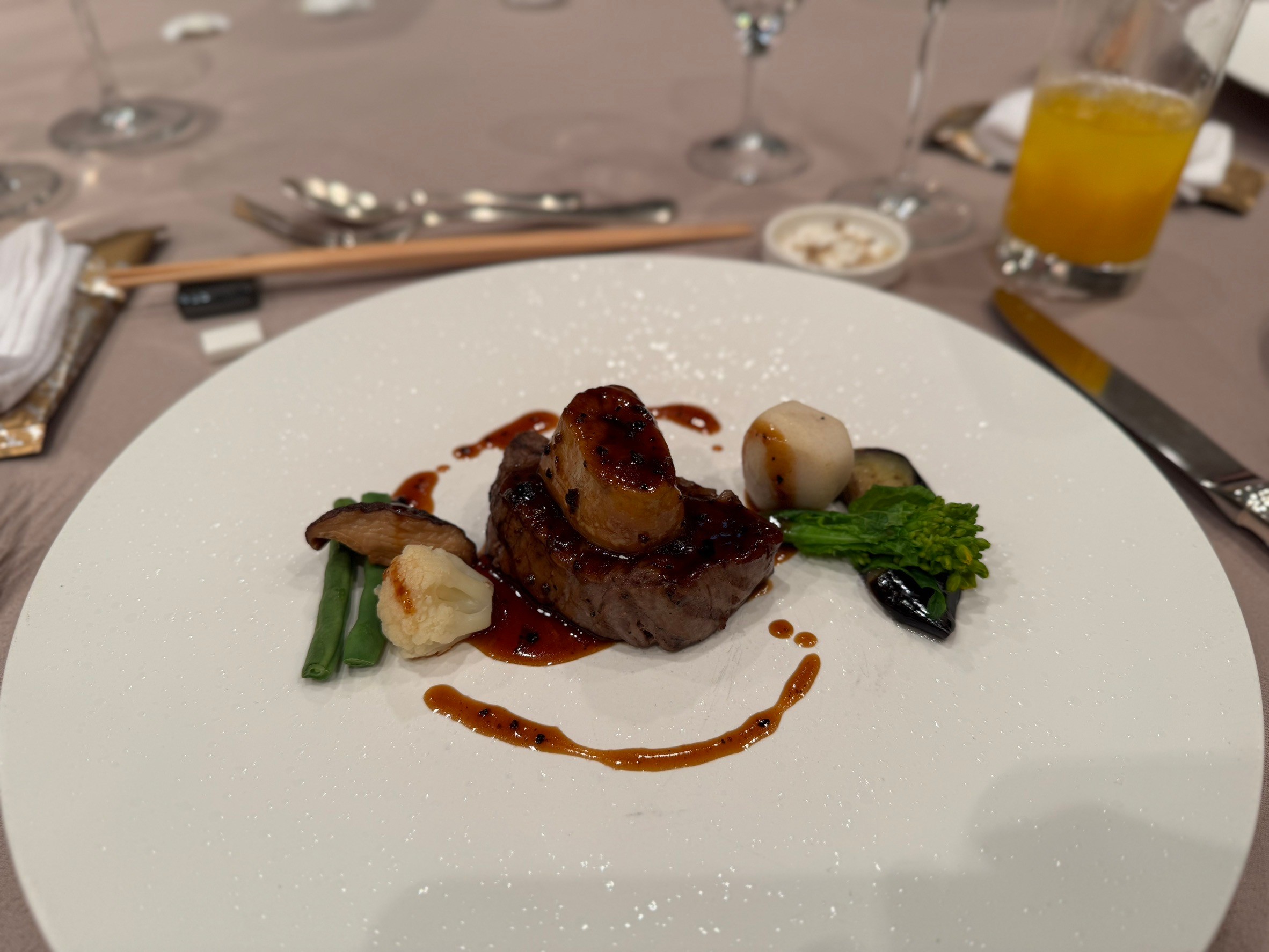 ザ ストリングス表参道