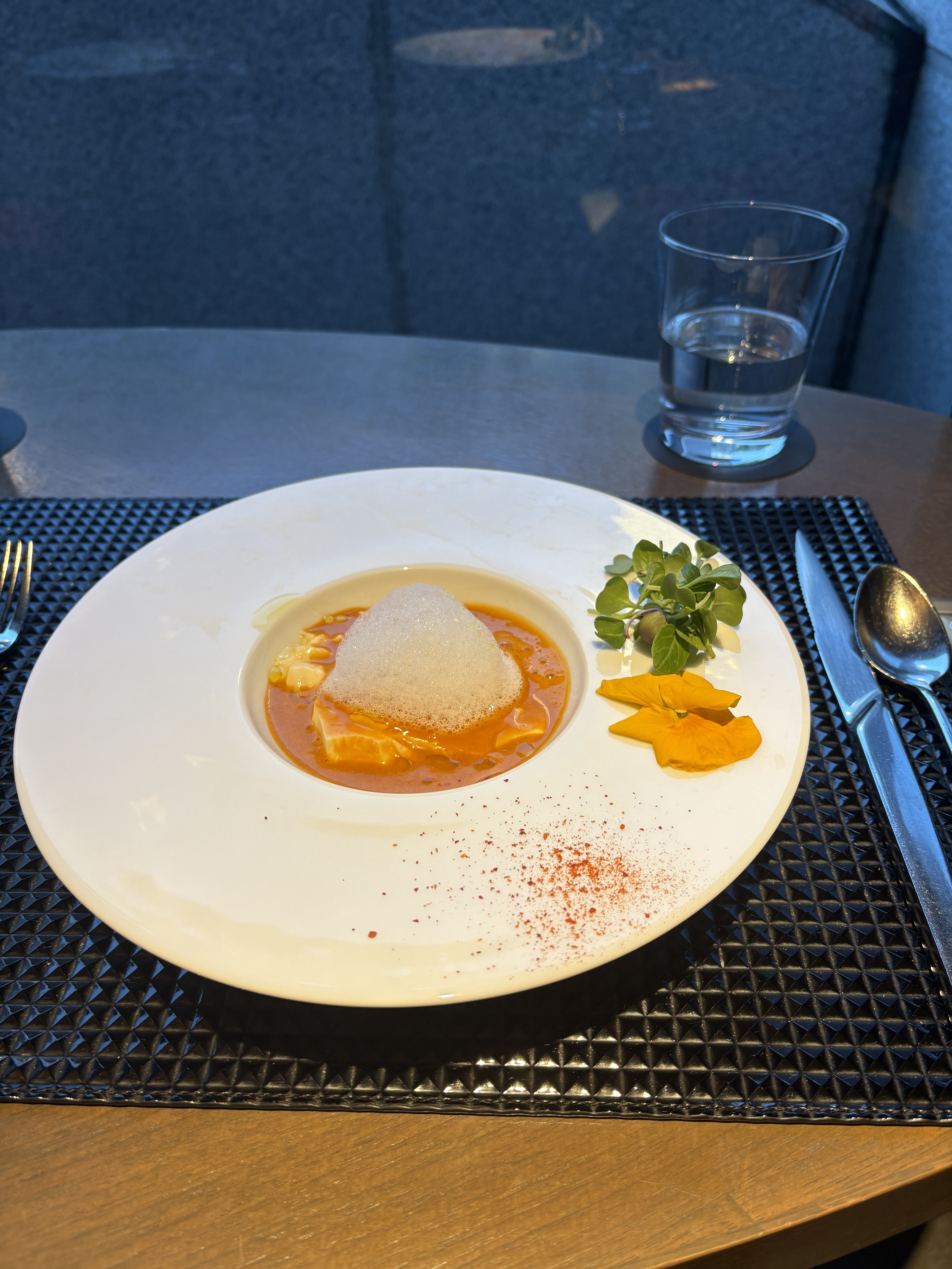 ザ ストリングス表参道