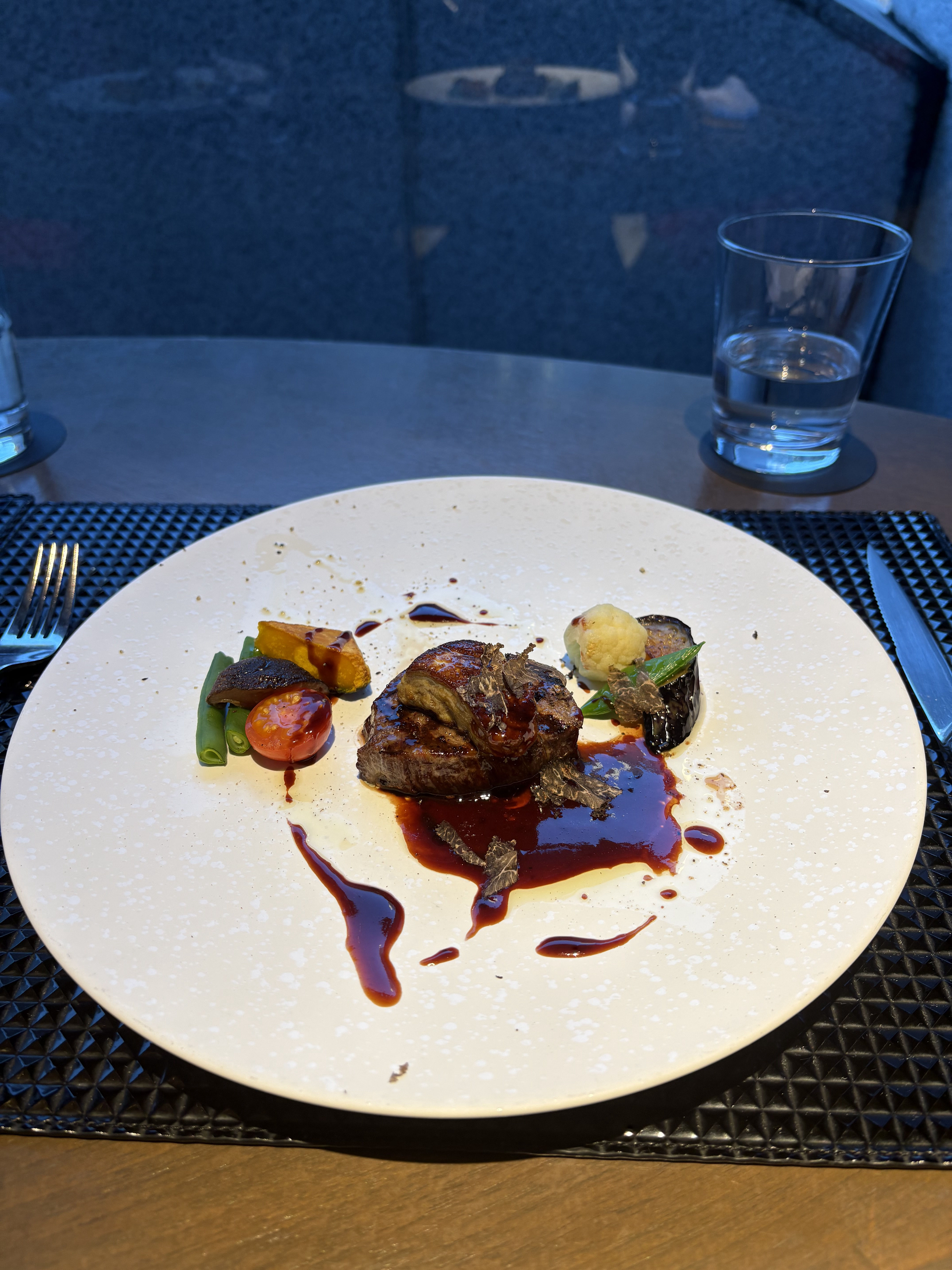 ザ ストリングス表参道