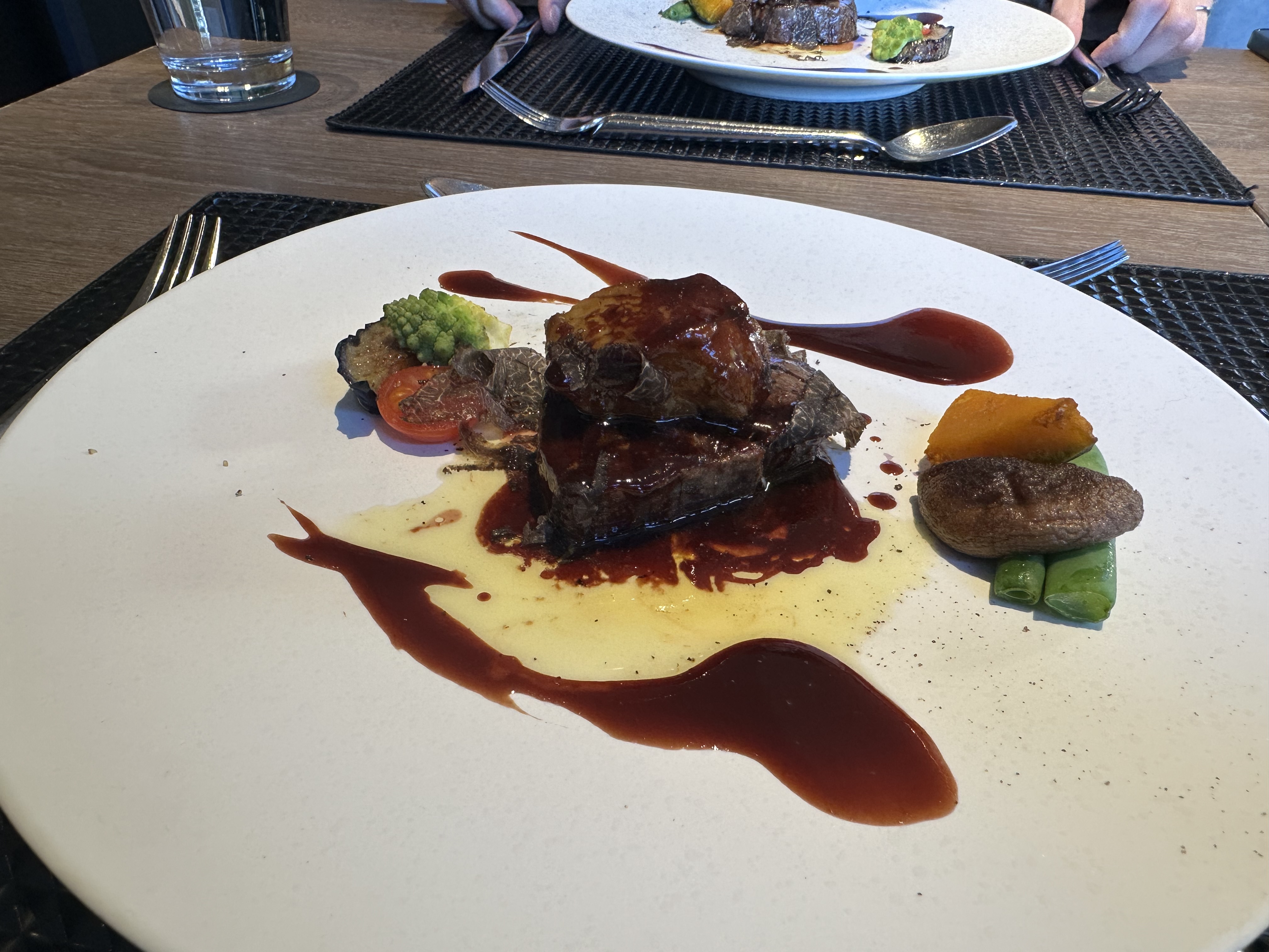 ザ ストリングス表参道