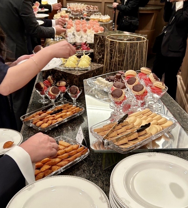 ザ ストリングス表参道