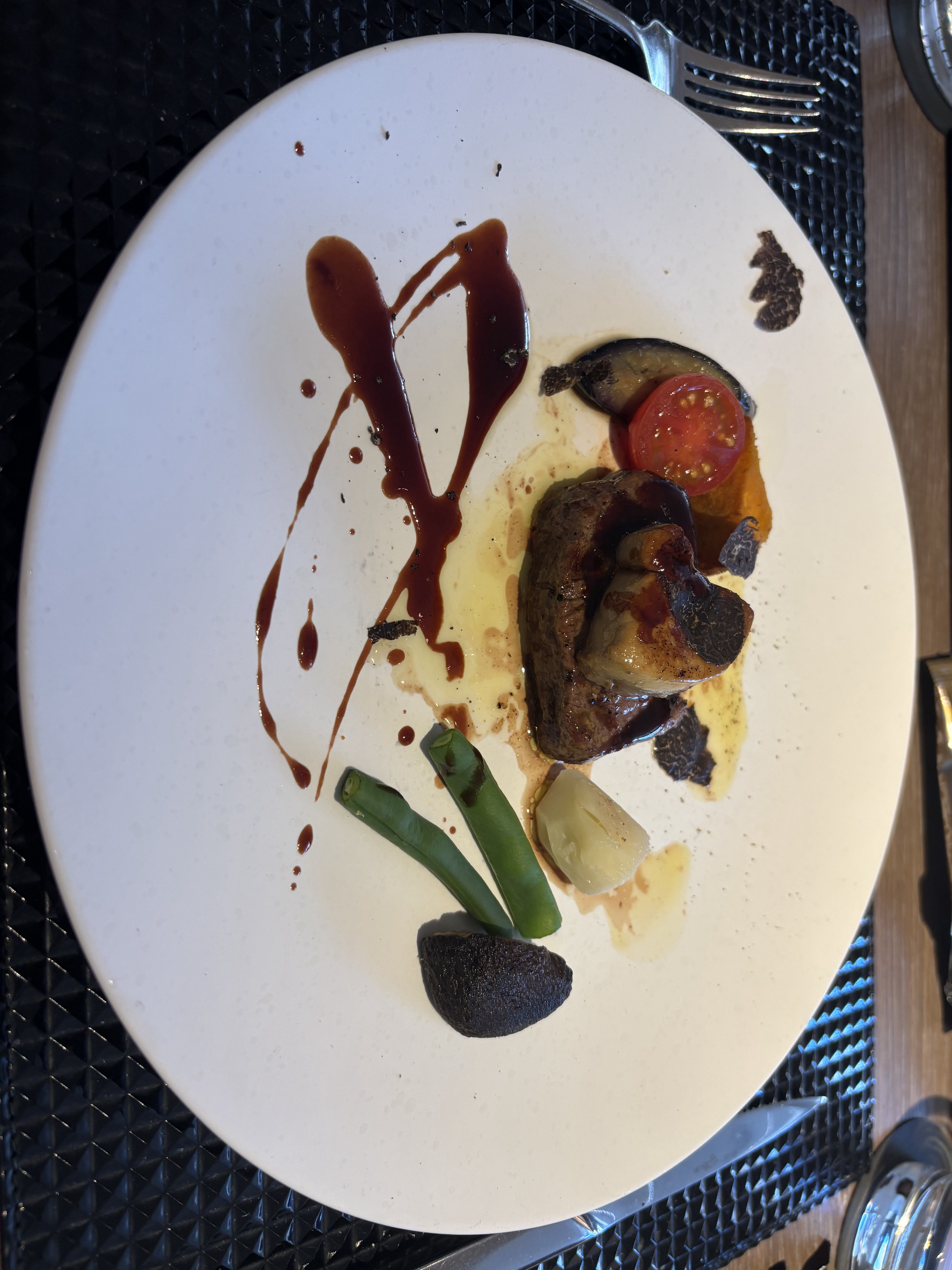 ザ ストリングス表参道