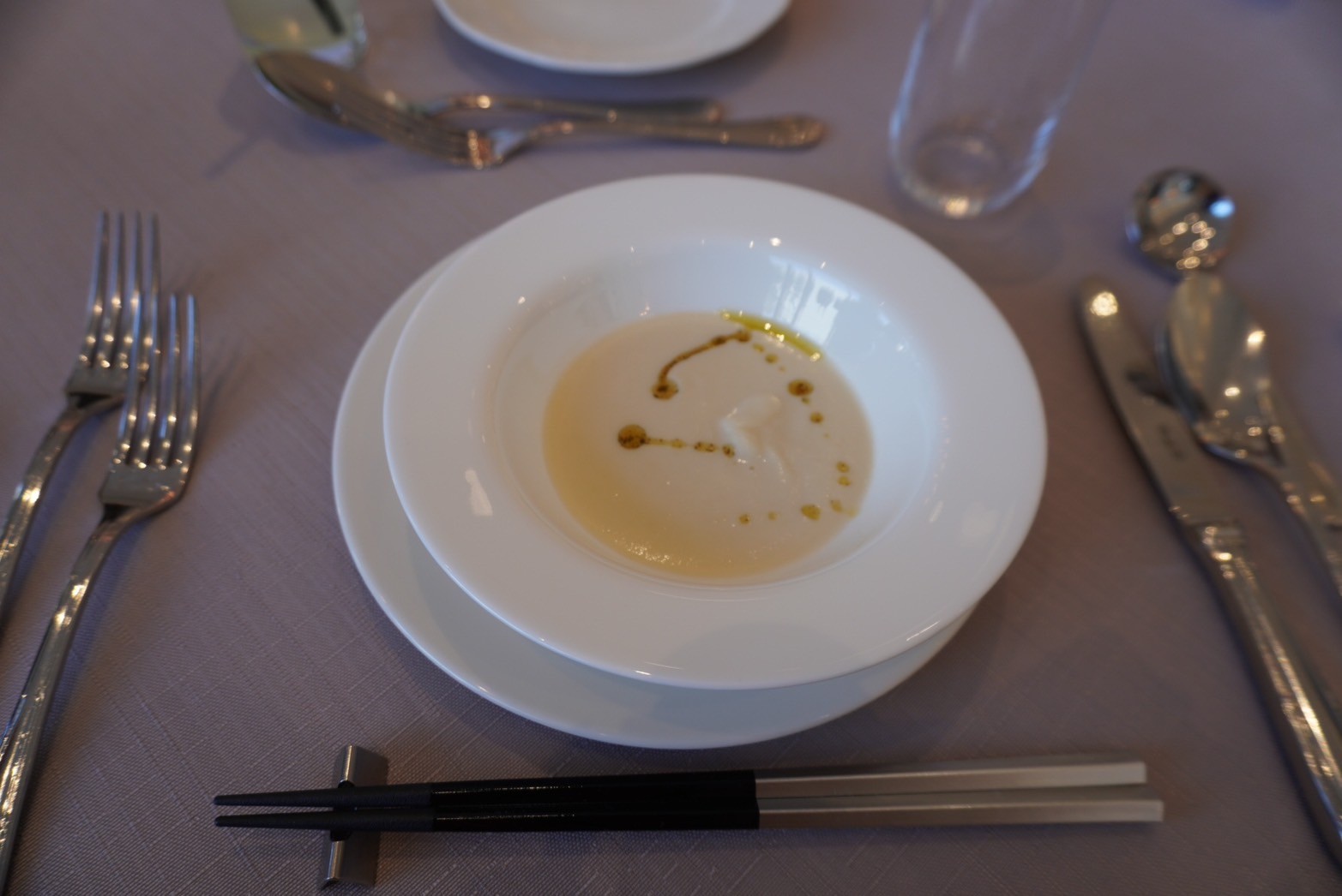 ニーズ高松（旧名：アーヴェリール迎賓館(高松)）