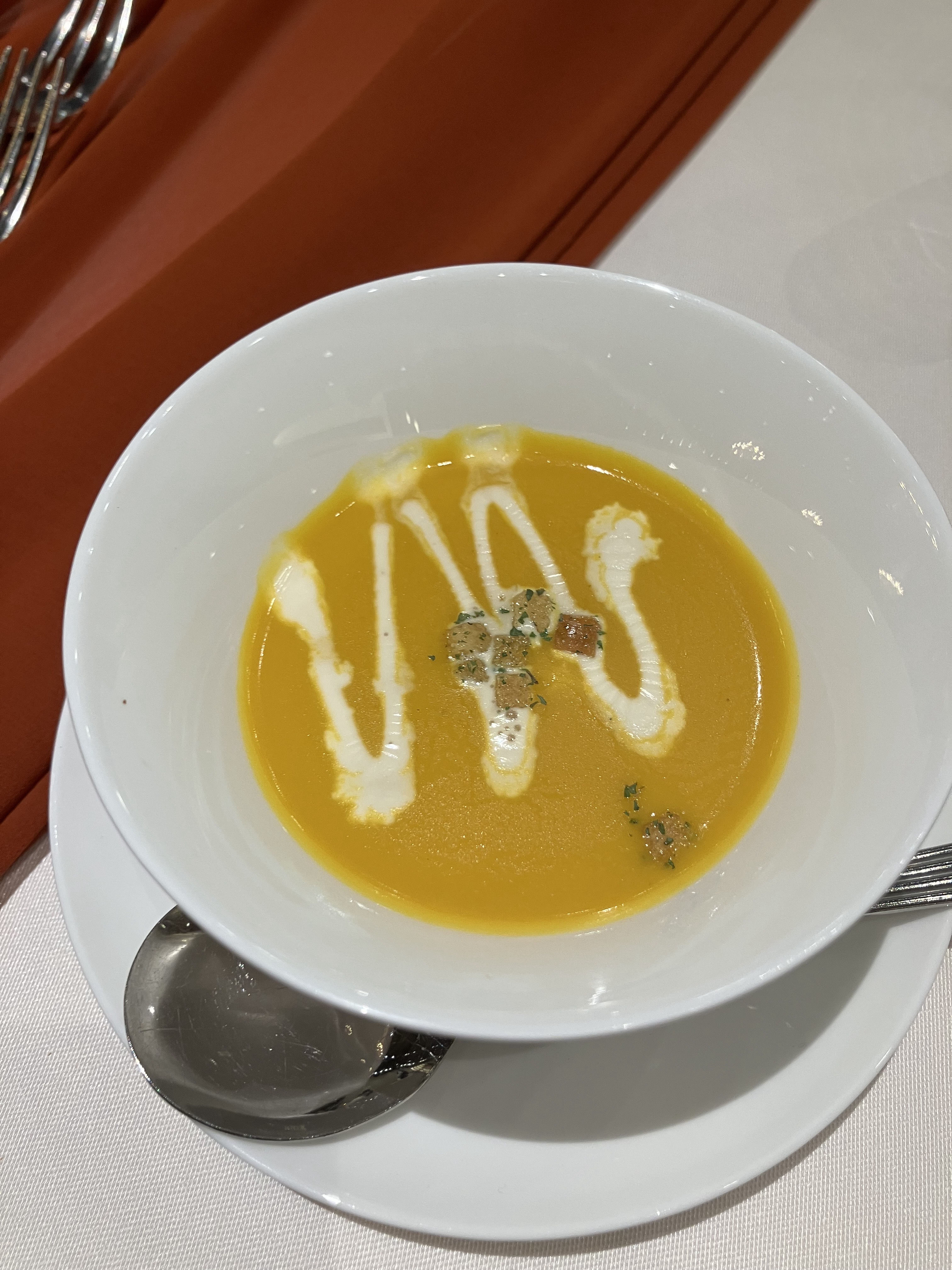 アンフェリシオン