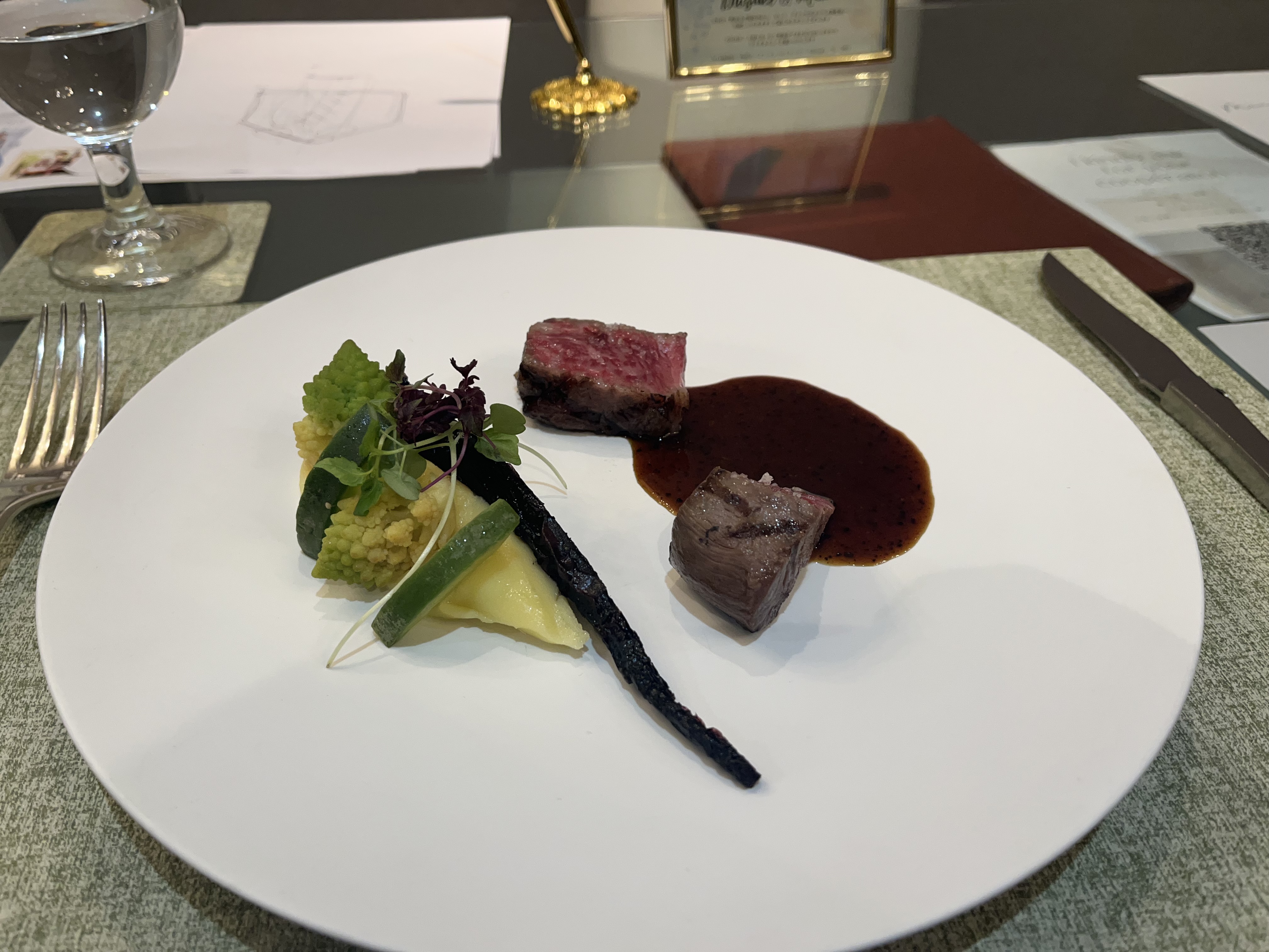 セント・ラファエロチャペル御堂筋