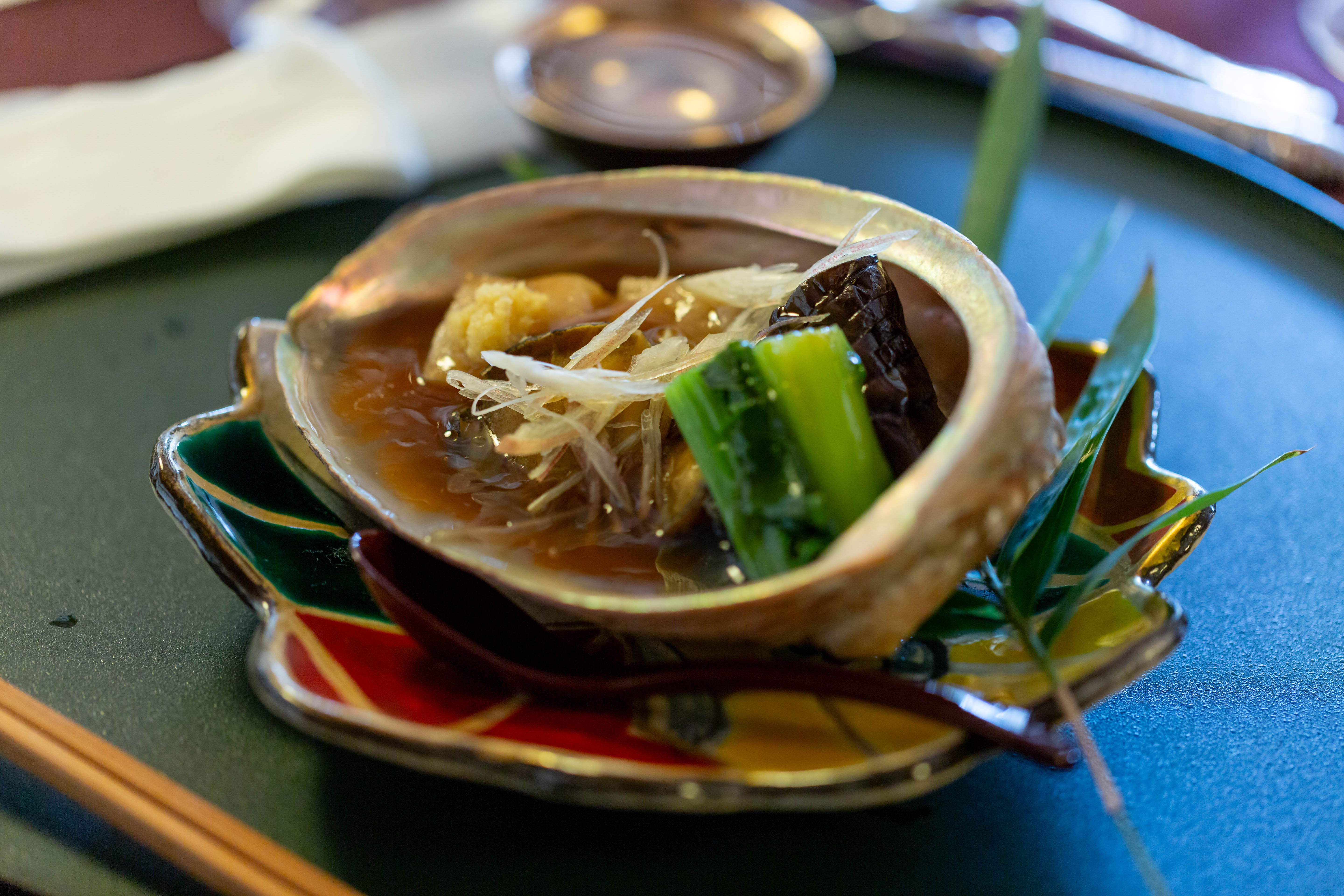 The KIKUSUIRO narapark(菊水楼)