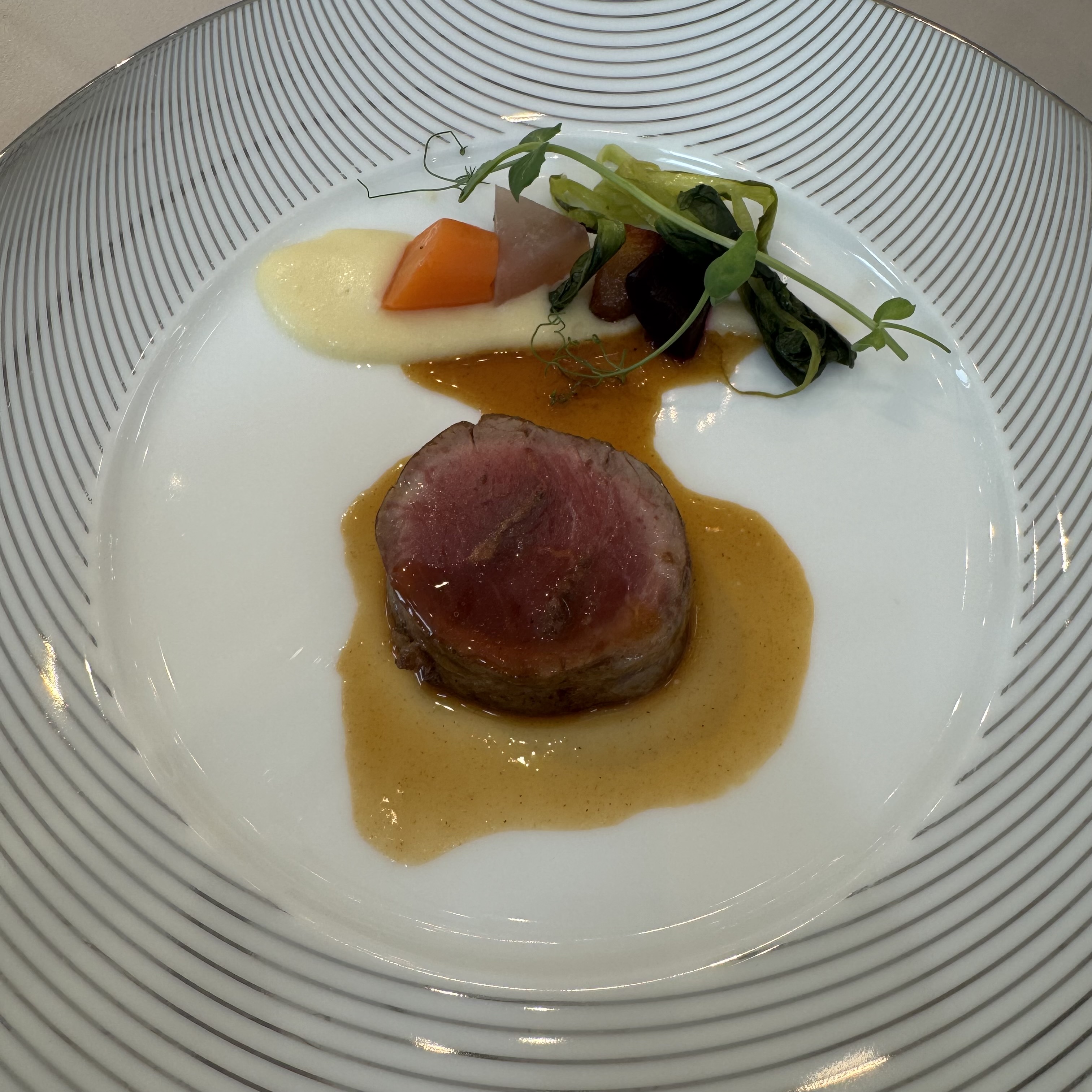 18 (アンウィット) Produced by Casa d' Angela