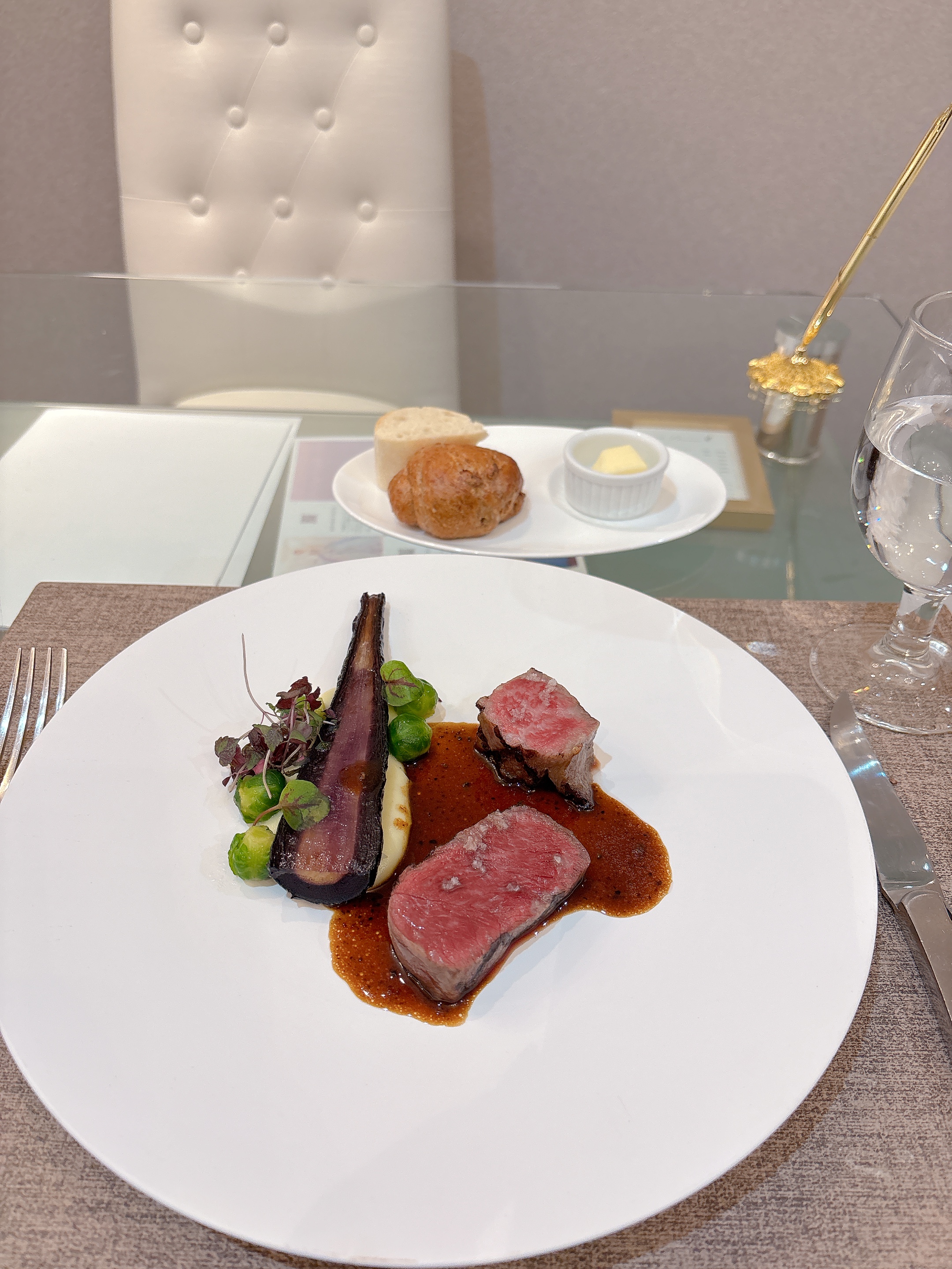 セント・ラファエロチャペル御堂筋