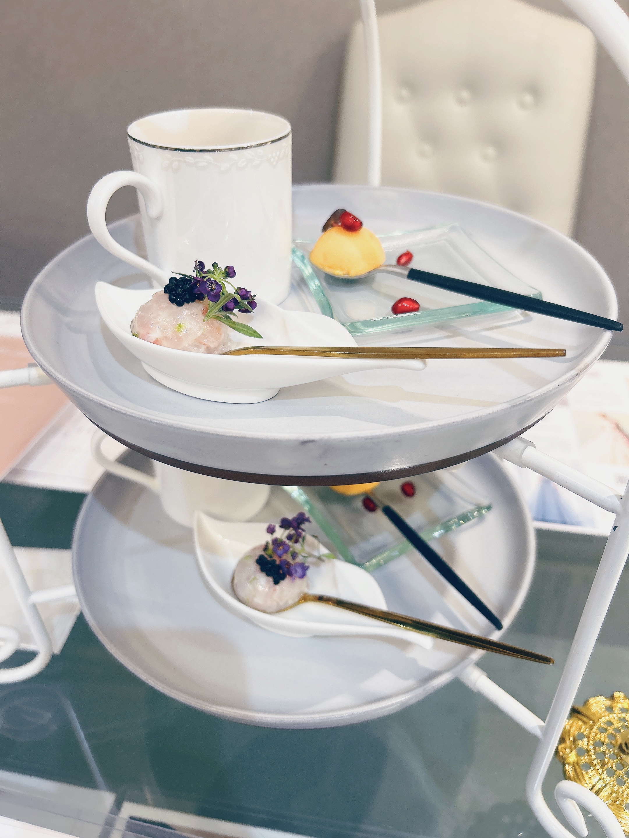 セント・ラファエロチャペル御堂筋