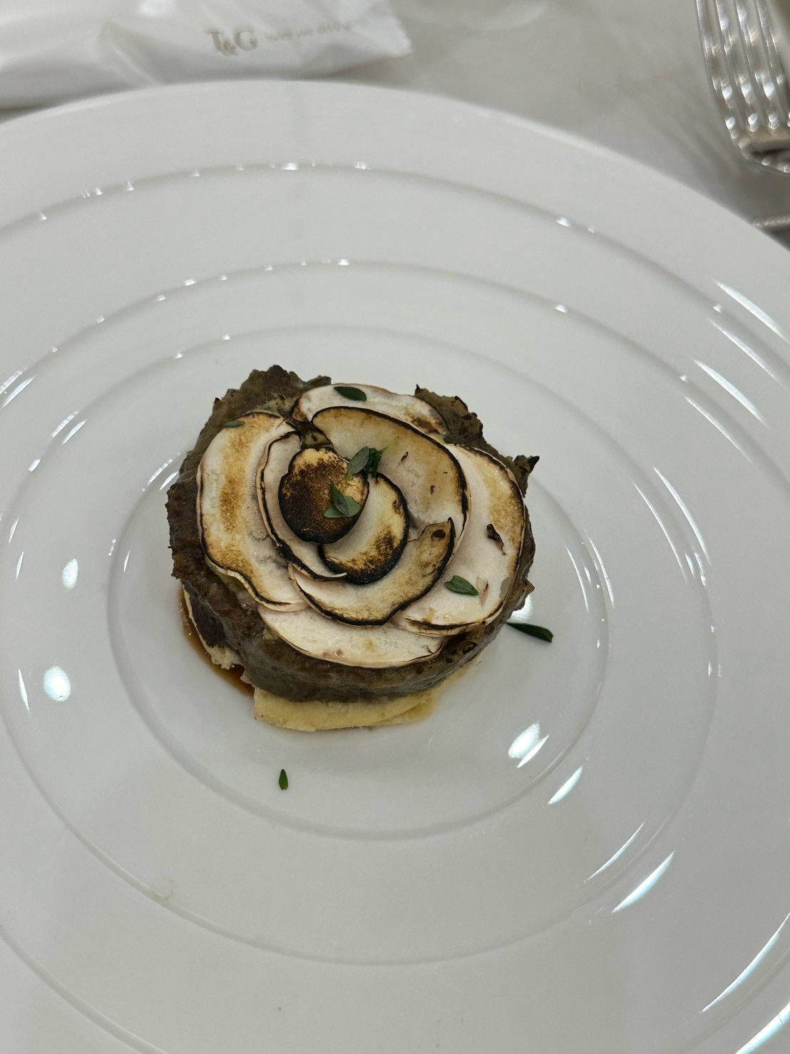 ニーズ宇都宮（旧名：アーカンジェル迎賓館(宇都宮)）