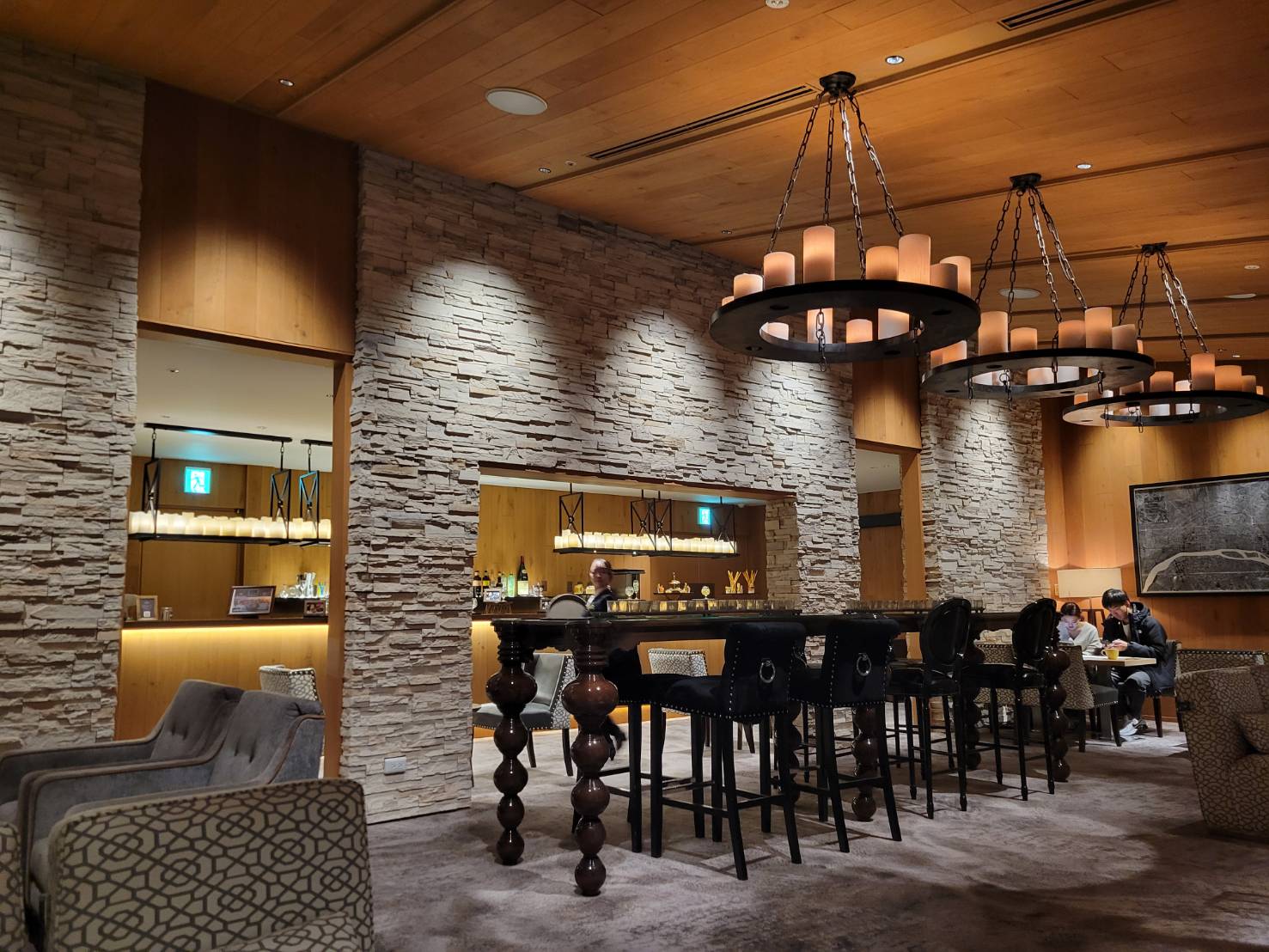 ザ ストリングス表参道