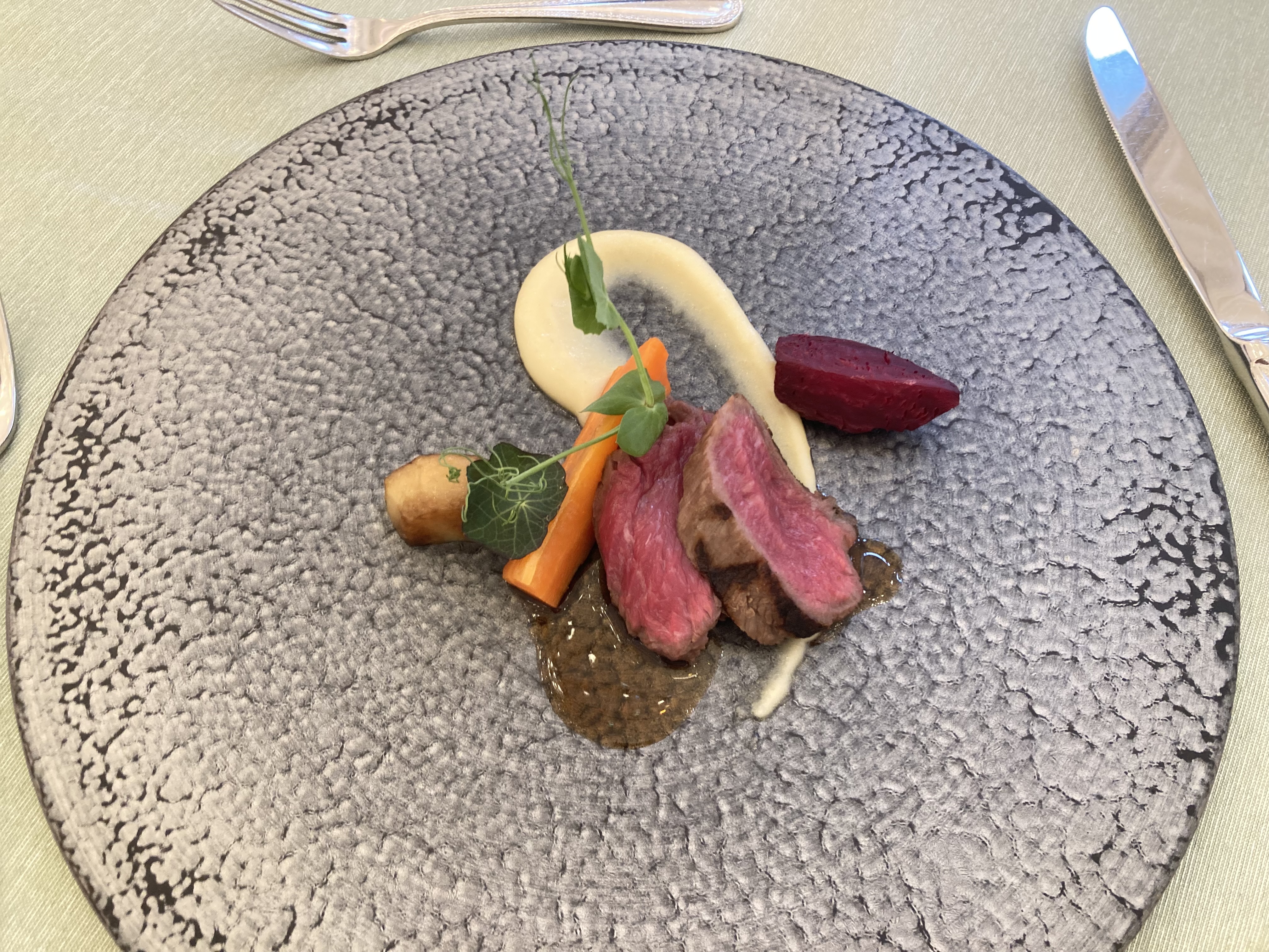 18 (アンウィット) Produced by Casa d' Angela